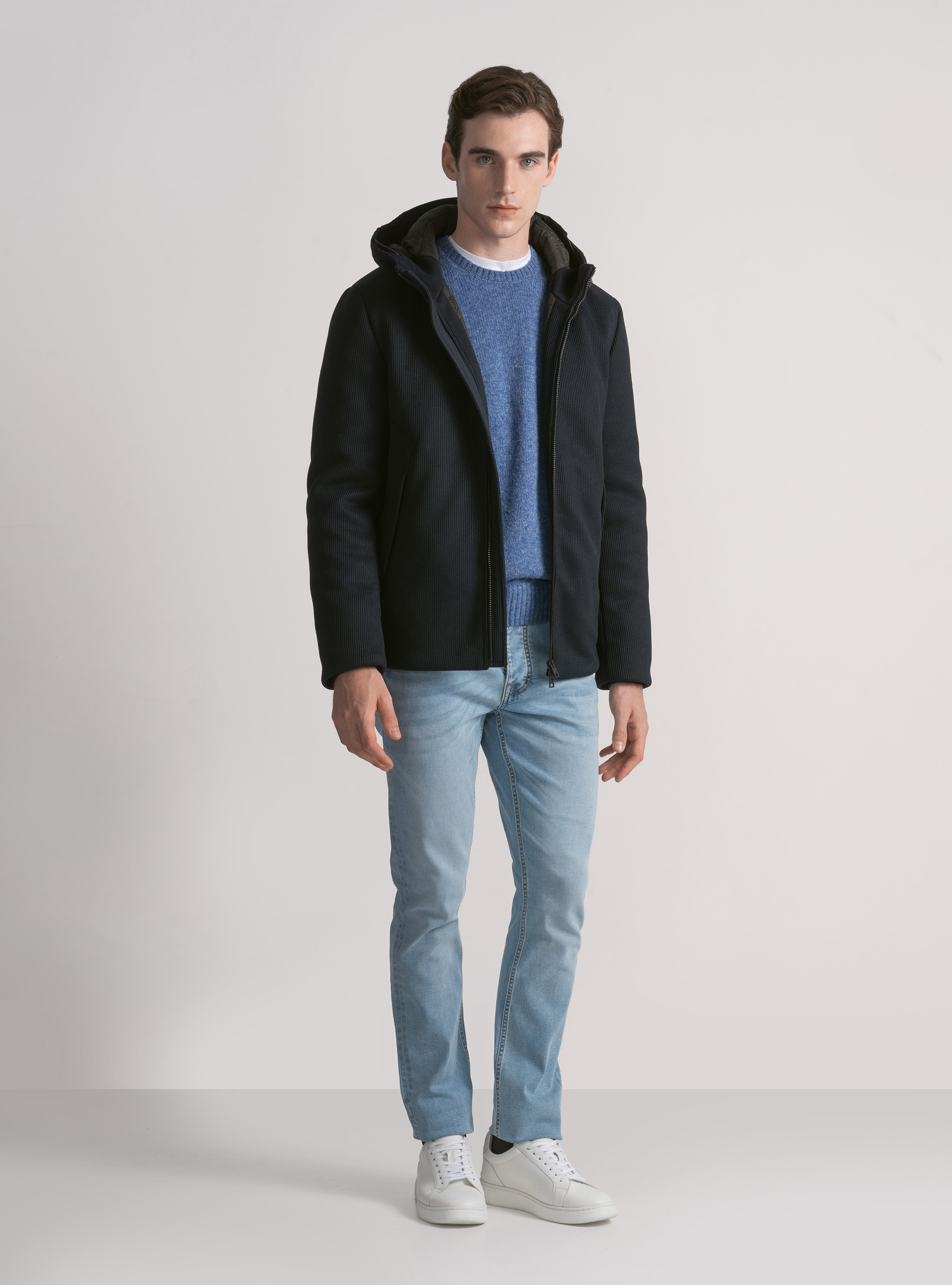 Giubbotto tecnico imbottito con cappuccio, BLU NAVY
