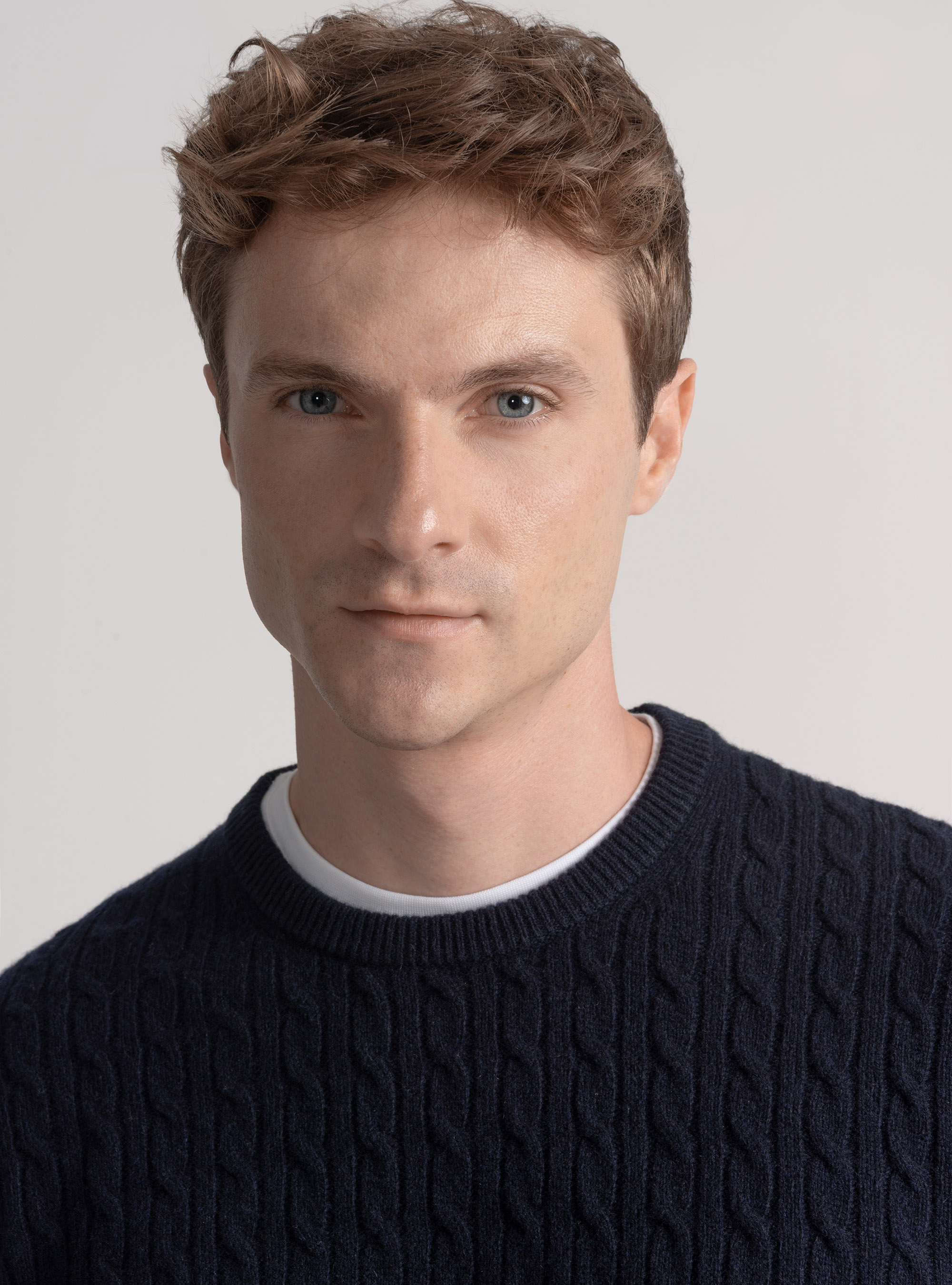 Maglia girocollo con treccia in lana e cashmere, BLU NAVY