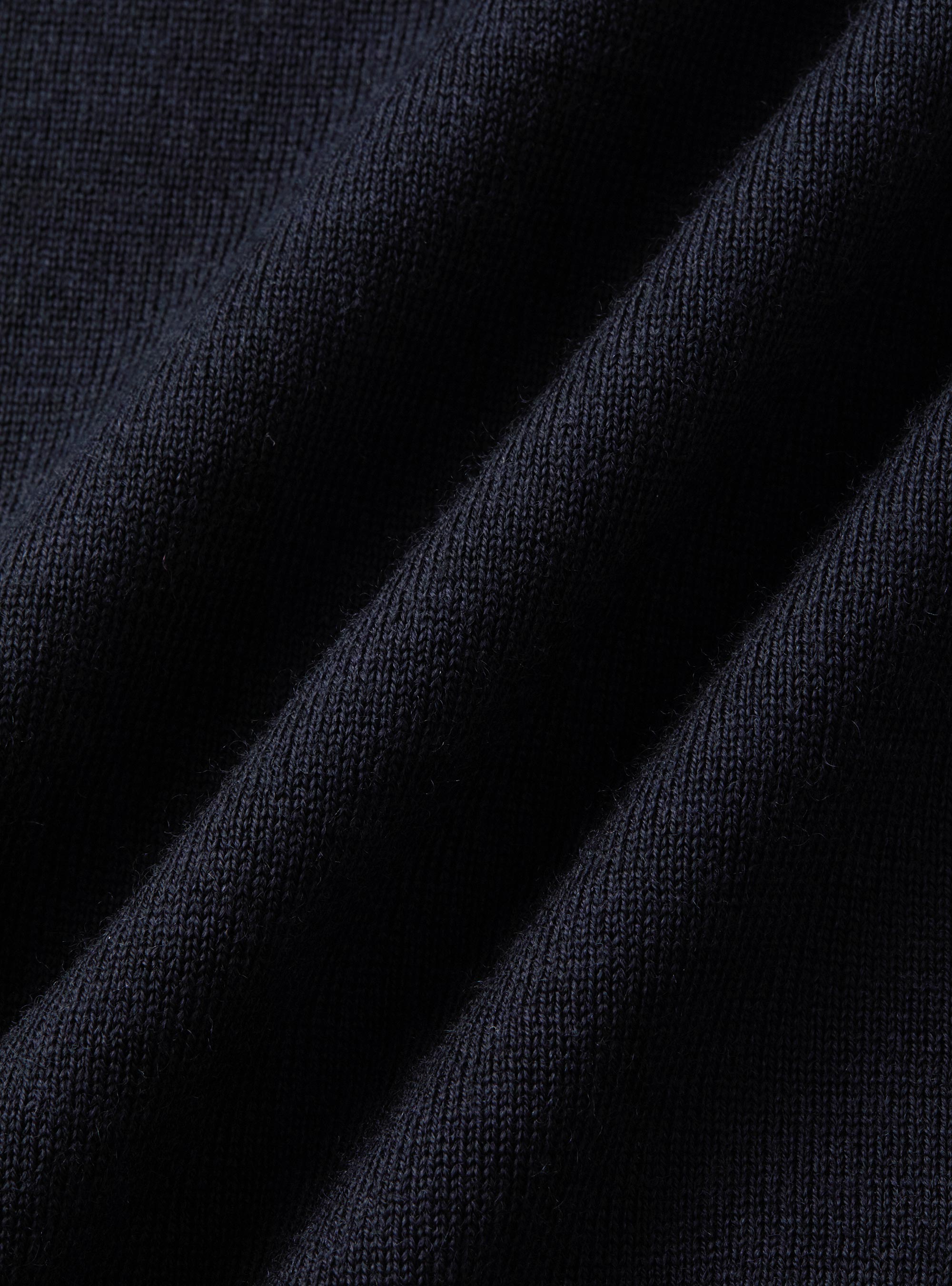 Rollkragenpullover aus reiner extrafeiner Merinowolle, NAVY 0218C