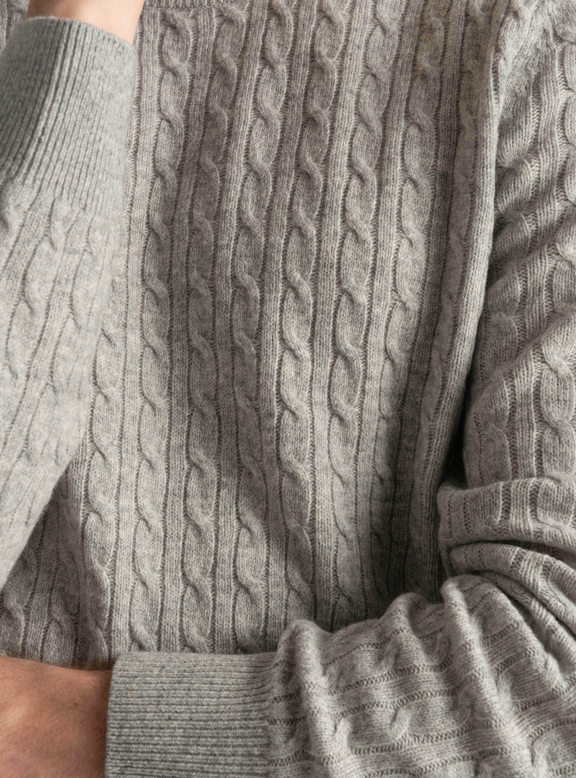 Maglia girocollo con treccia in lana e cashmere, GRIGIO CHIARO MELANGE