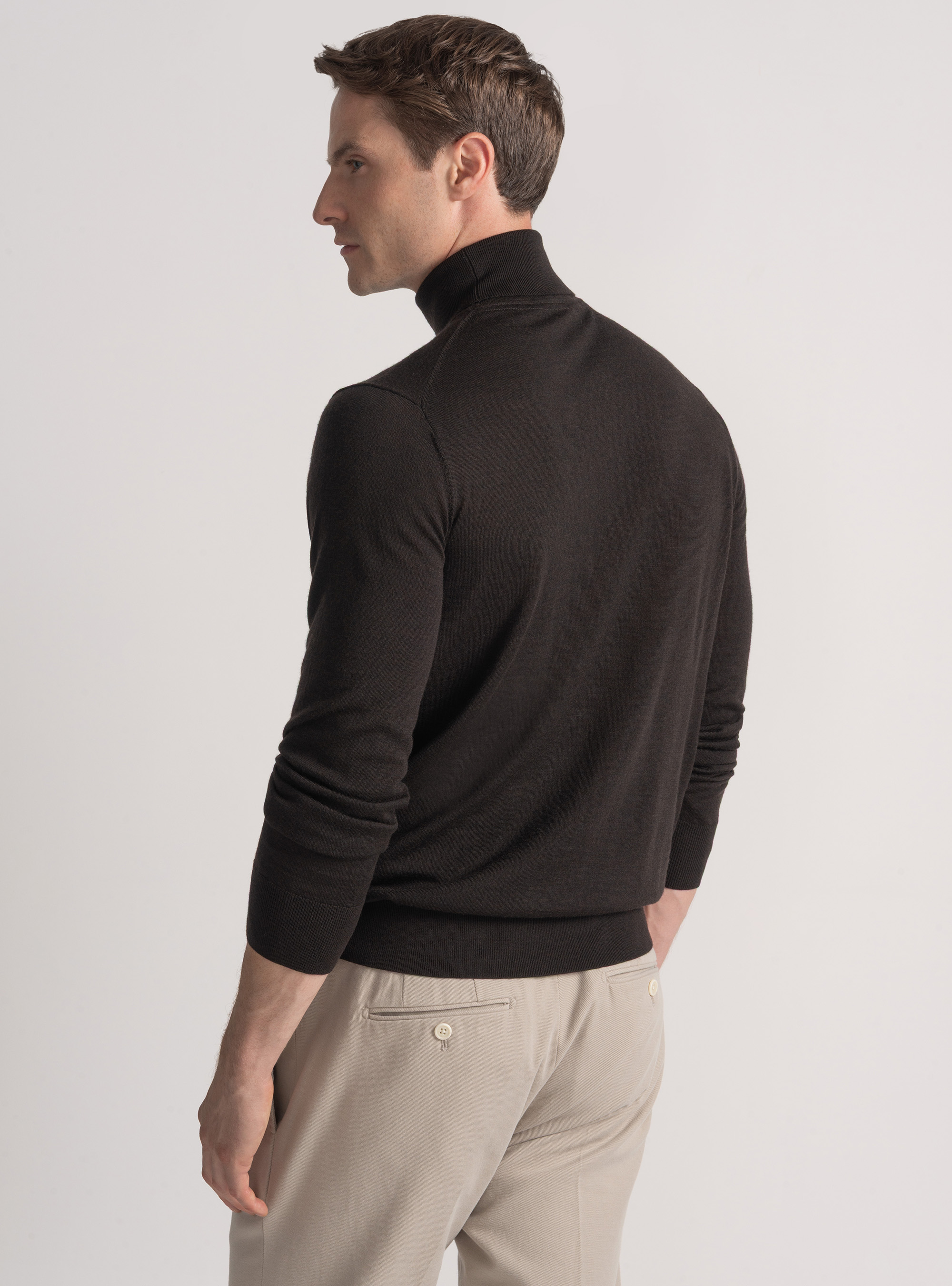 Turtleneck in pure extra-fine merino wool, BROWN