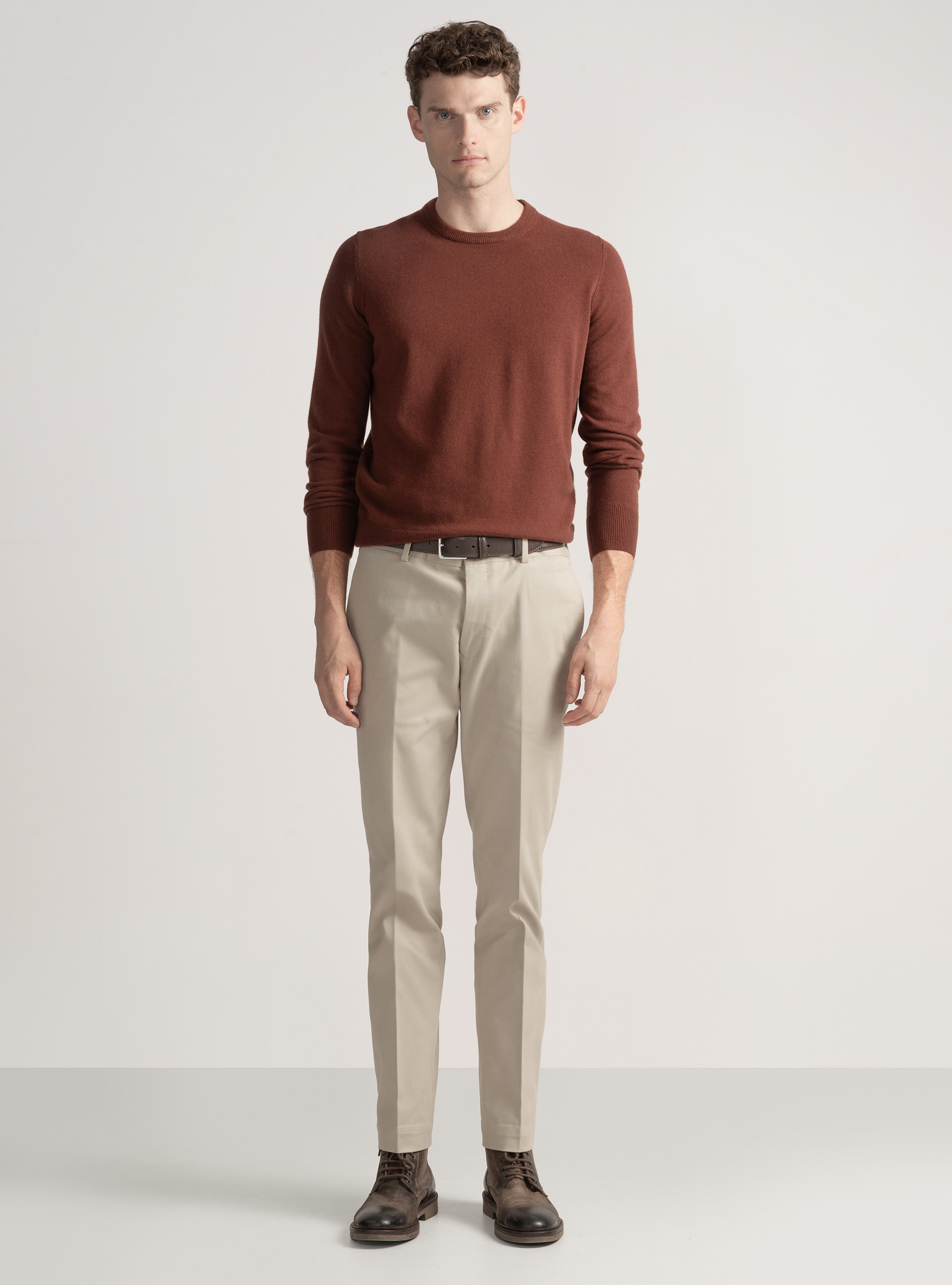 Lambswool and cashmere crew-neck sweater, 0396C MATTONE