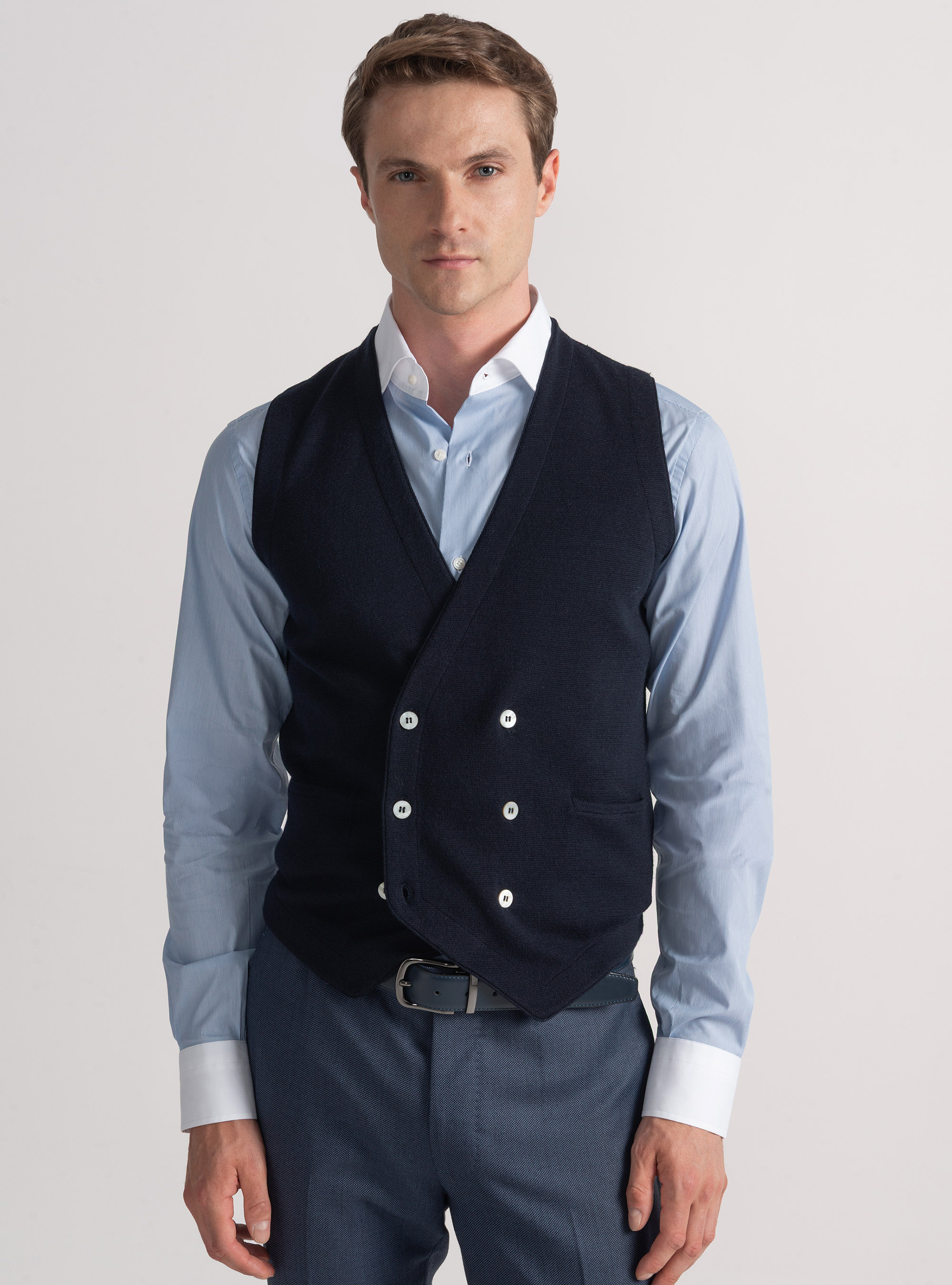 Double-breasted knitted gilet in pure extra-fine merino wool, NAVY BLUE