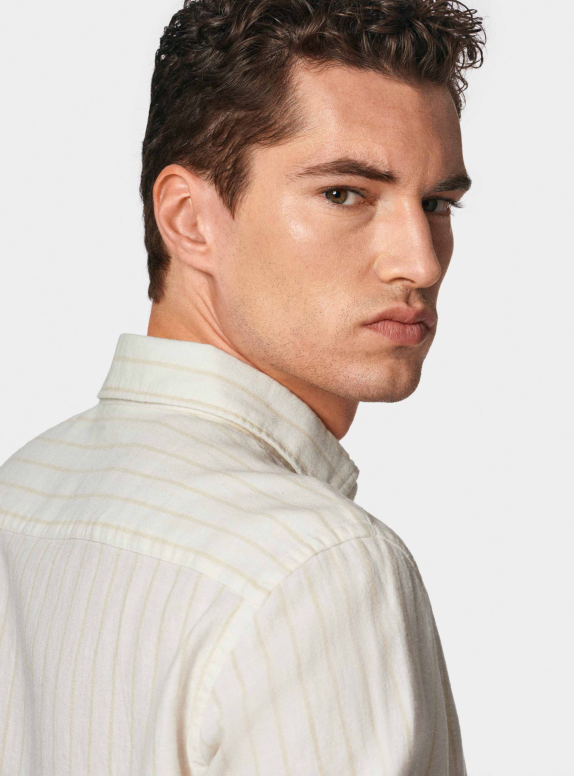 Camisa de rayas de crep&eacute; de lino y algod&oacute;n, NATA