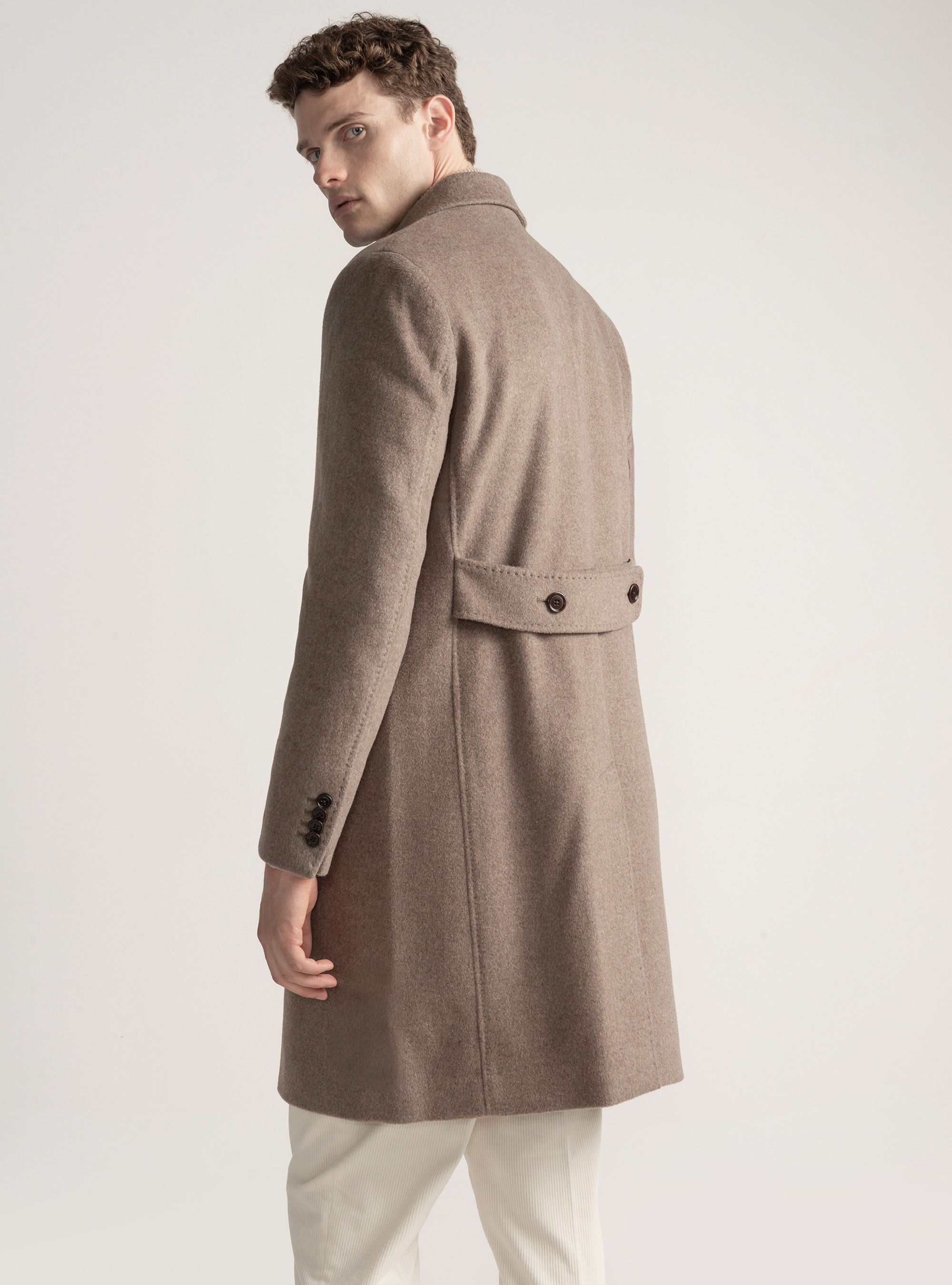 Wool and cashmere double-breasted coat, MUD