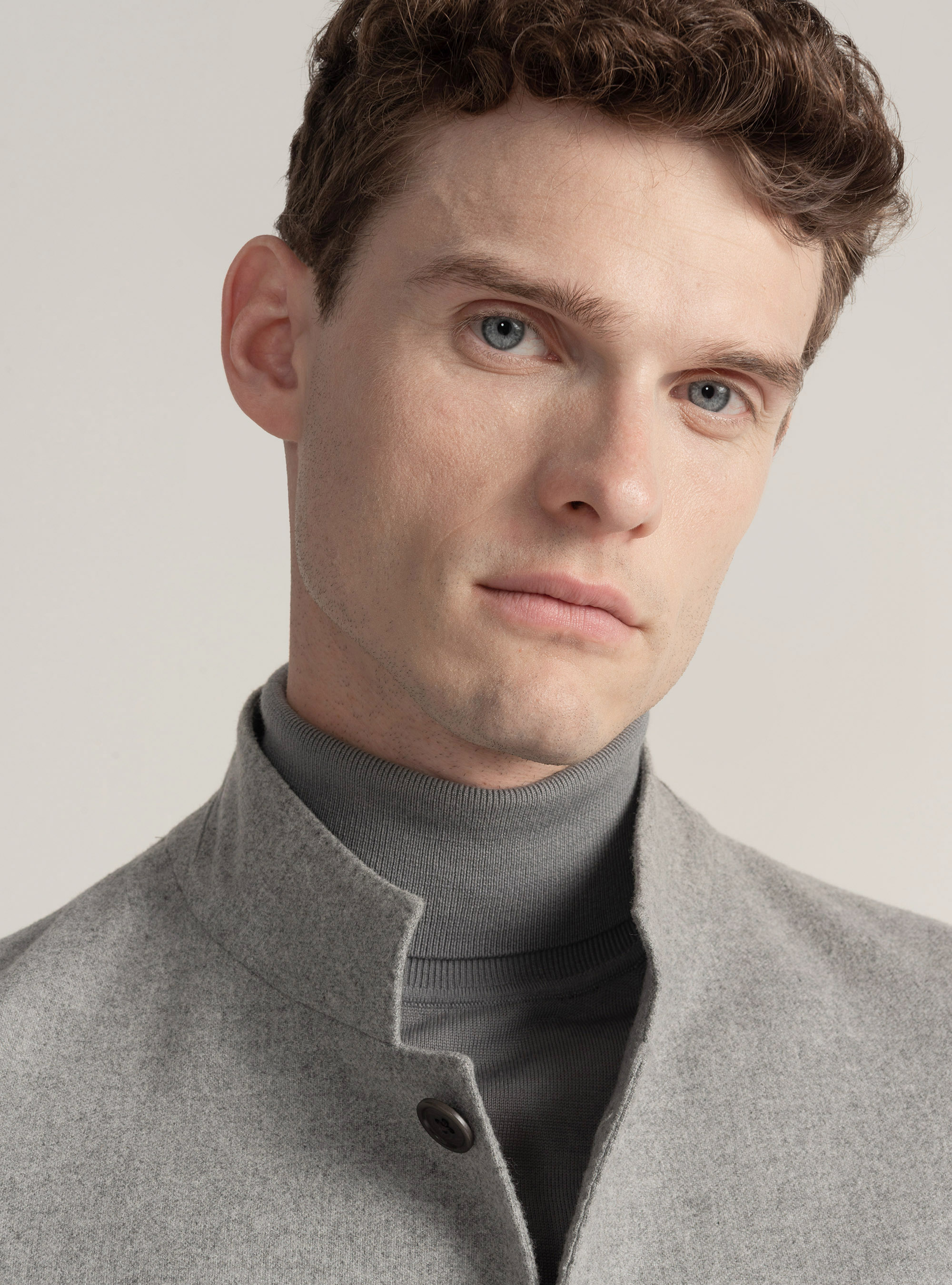 Veste cor&eacute;enne en flanelle de laine l&eacute;ger, ASPHALTE