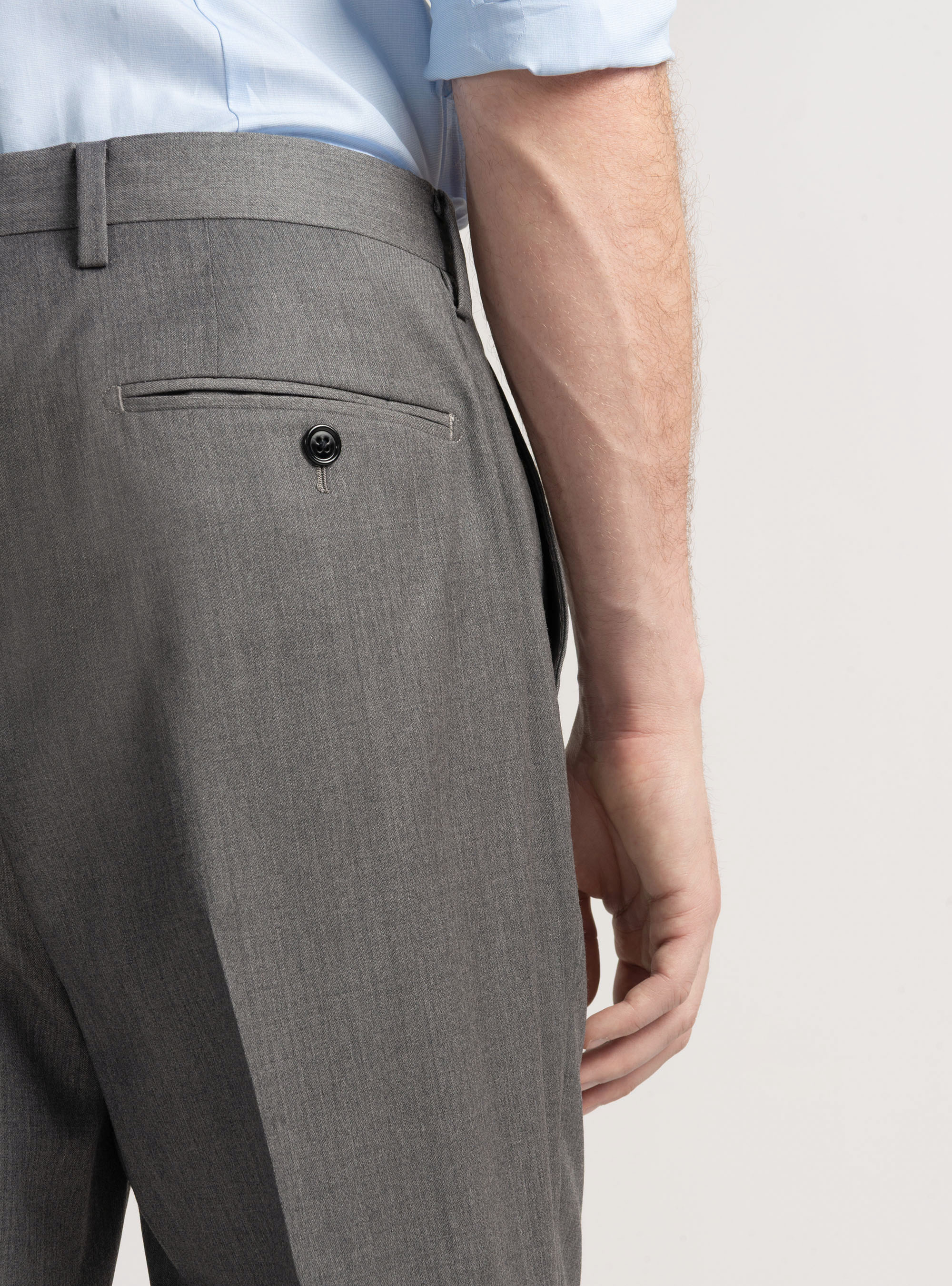Pantalones con pinzas para traje cruzado en lana Reda superfina 110's, GRIS MARENGO