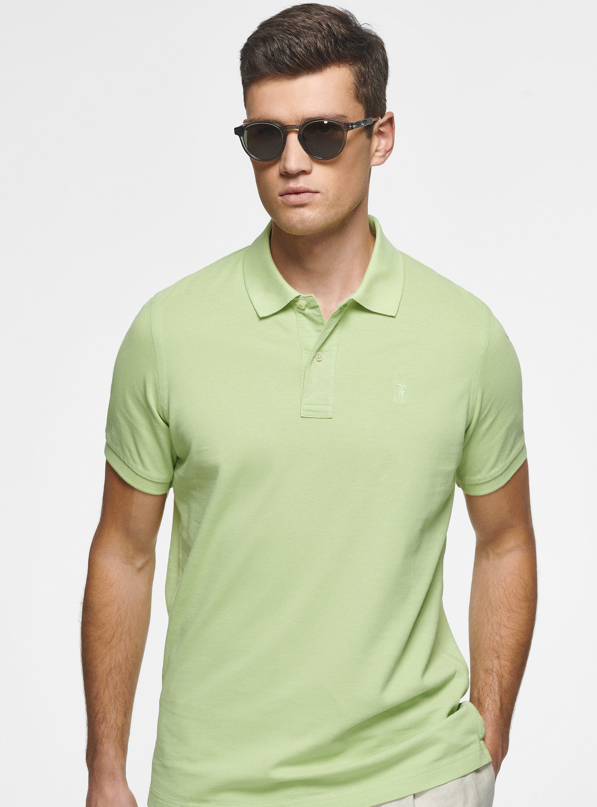 Polo classique en piqu&eacute;, 0620C VERDE CHIARO