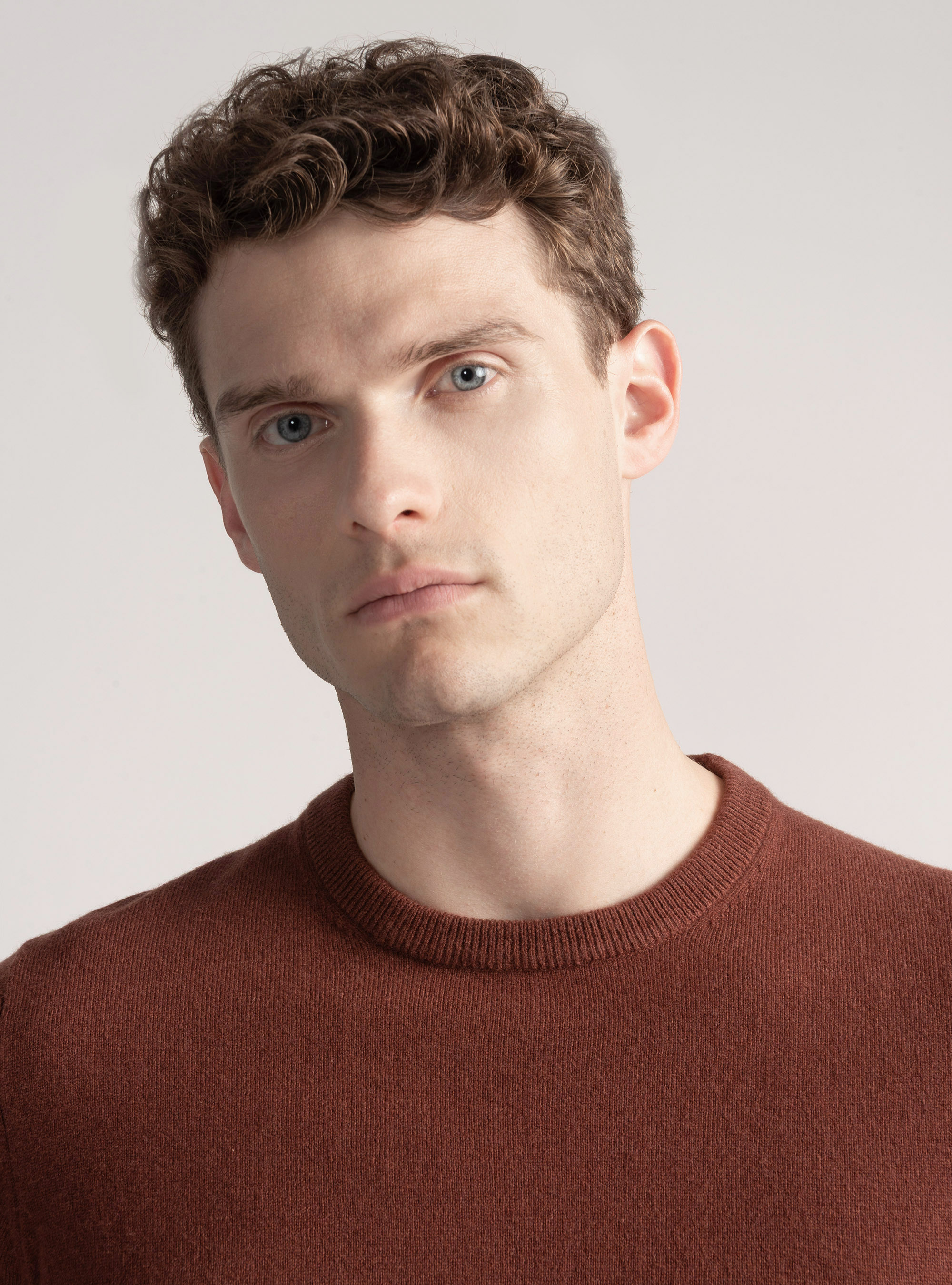 Lambswool and cashmere crew-neck sweater, 0396C MATTONE