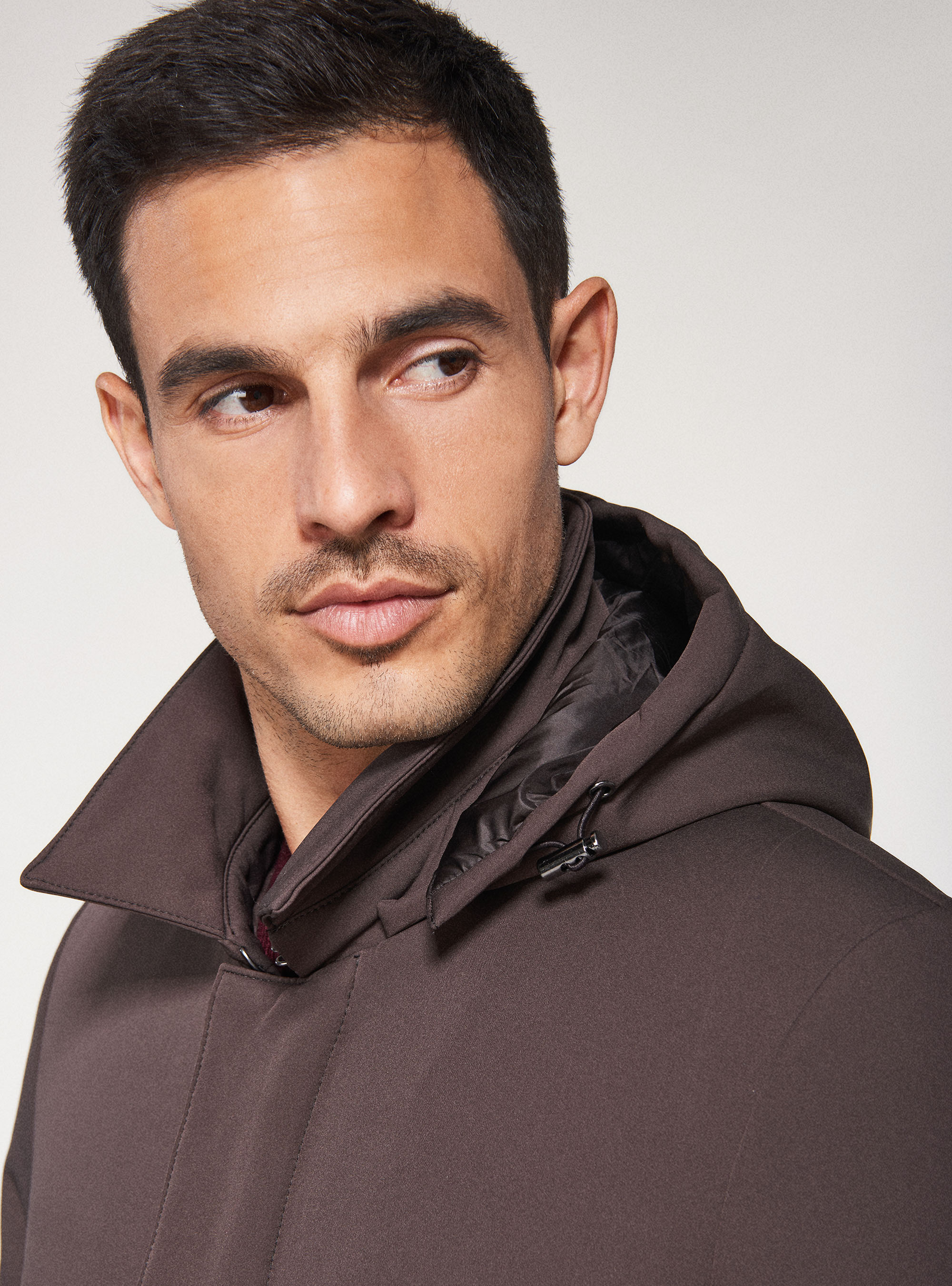 Waterproof and windproof technical fabric jacket, BROWN