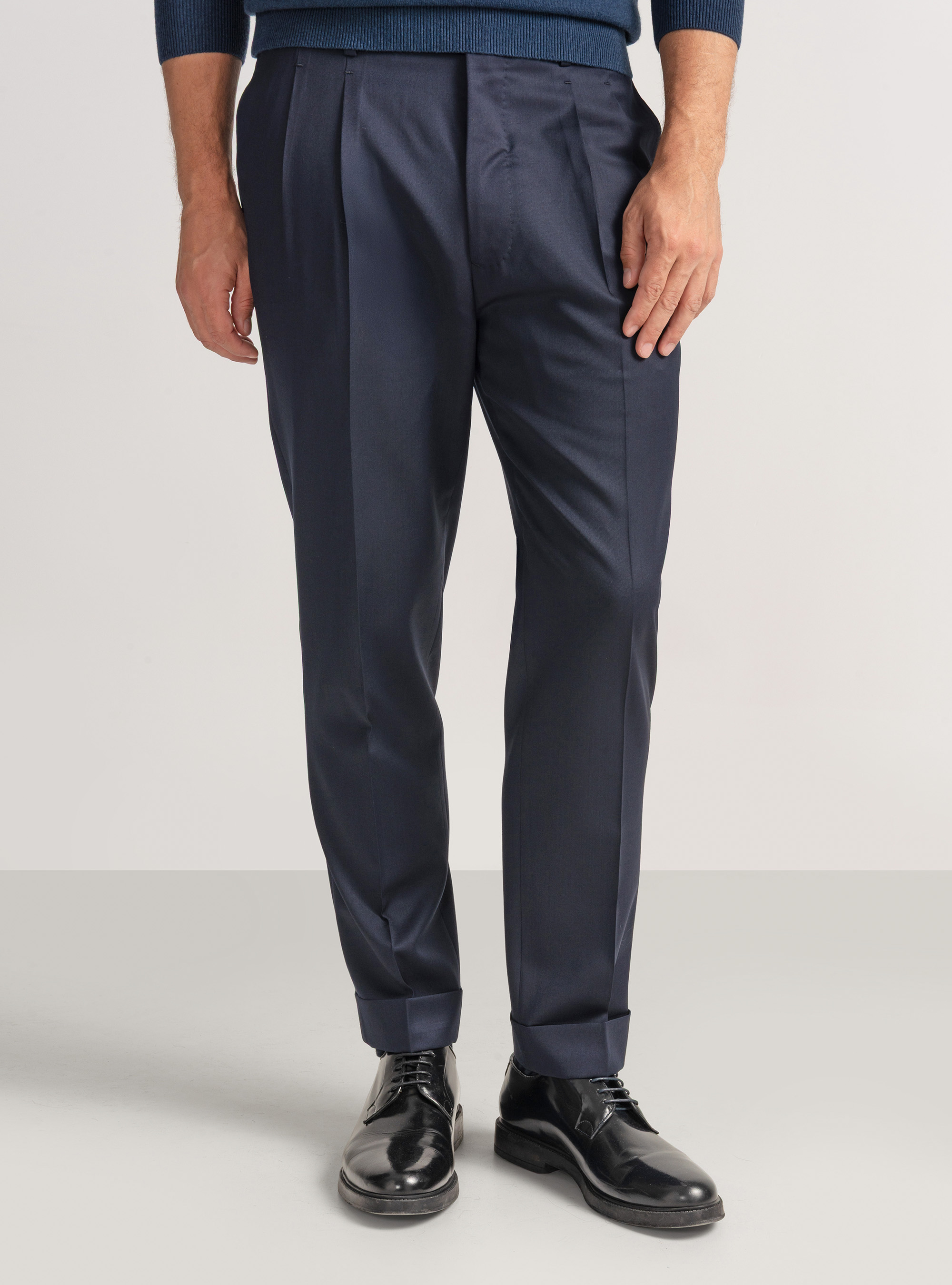 Trousers with pleats for double-breasted suit in superfine 110's Reda wool, NAVY BLUE