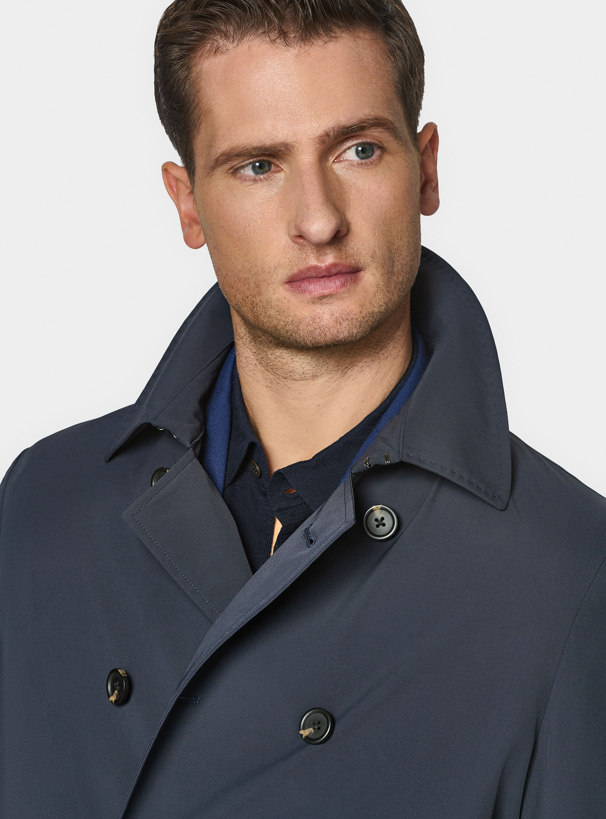 Short double-breasted raincoat in technical fabric, NAVY BLUE