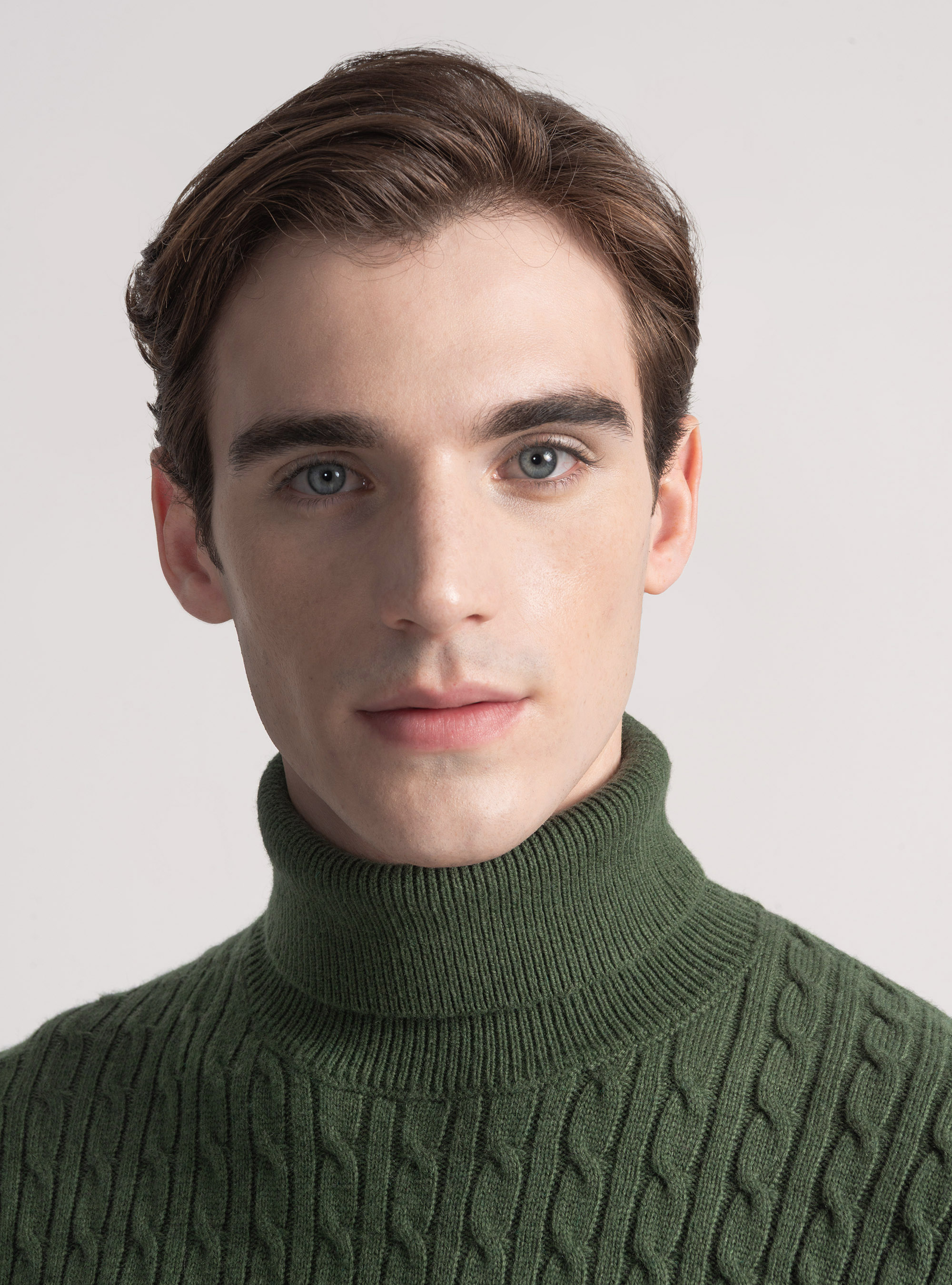 Maglia collo alto con treccia in misto lana, MILITARE 0609C