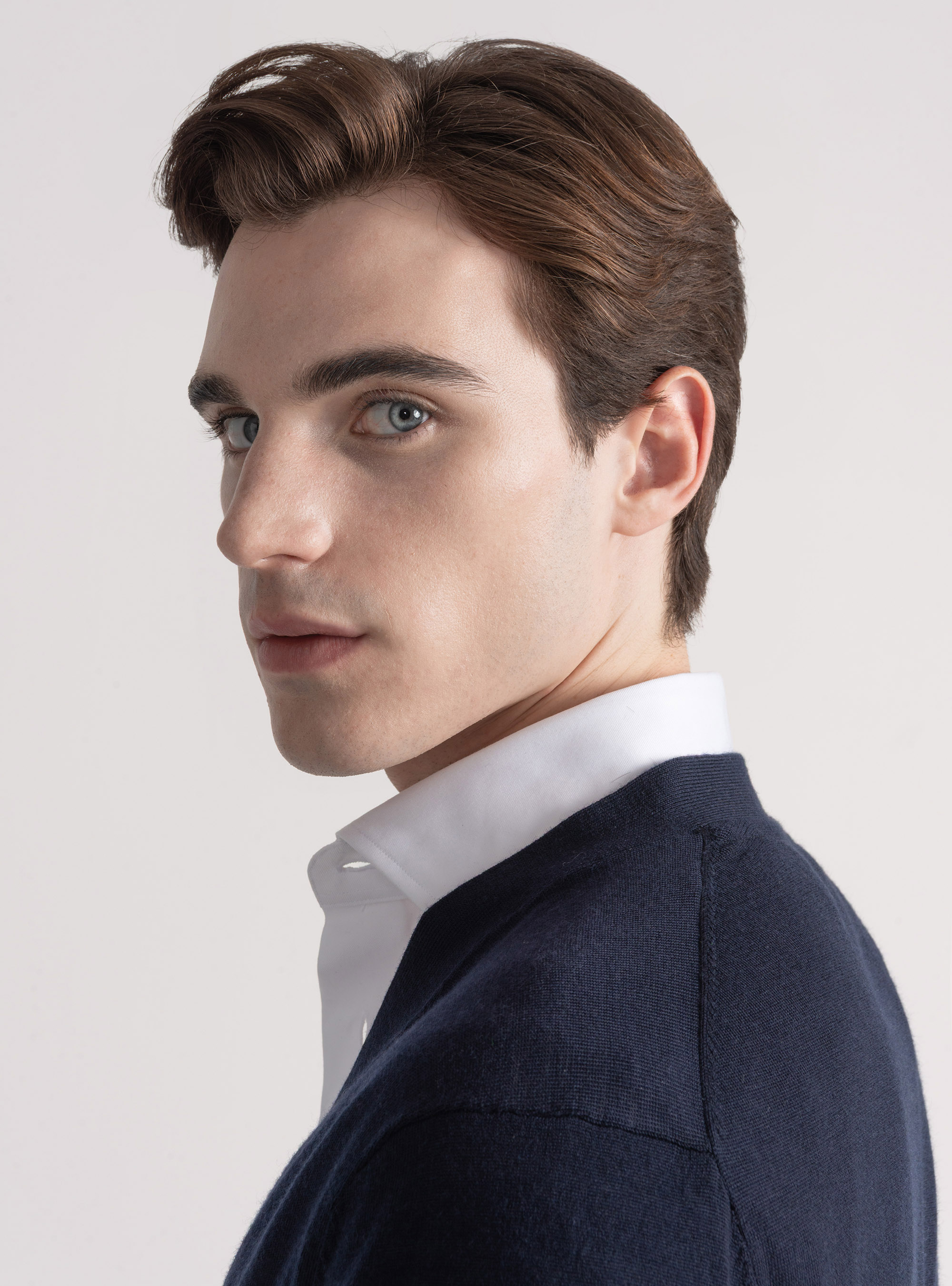 Knitted cardigan with buttons in extra-fine merino wool, NAVY BLUE