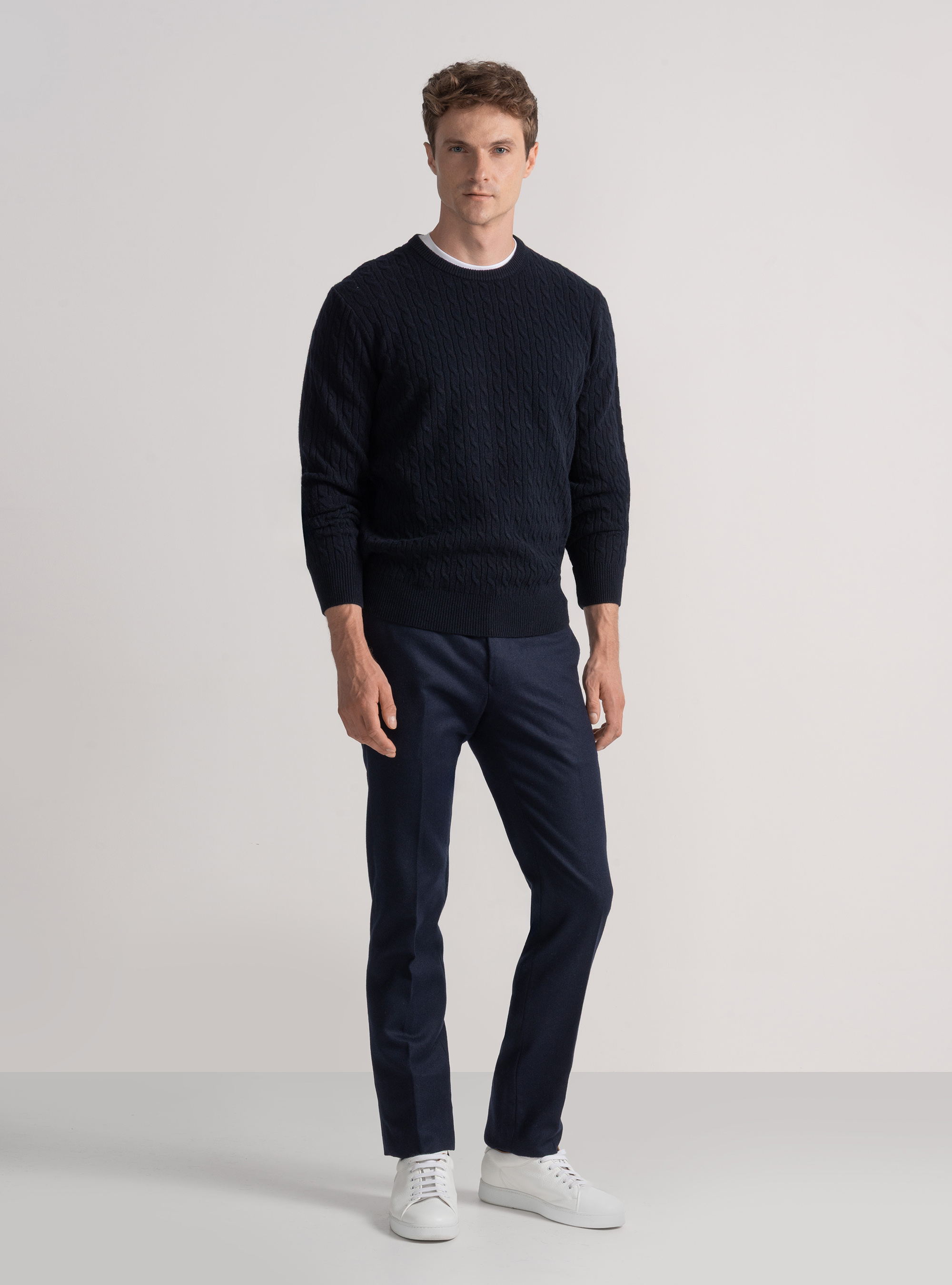 Maglia girocollo con treccia in lana e cashmere, BLU NAVY