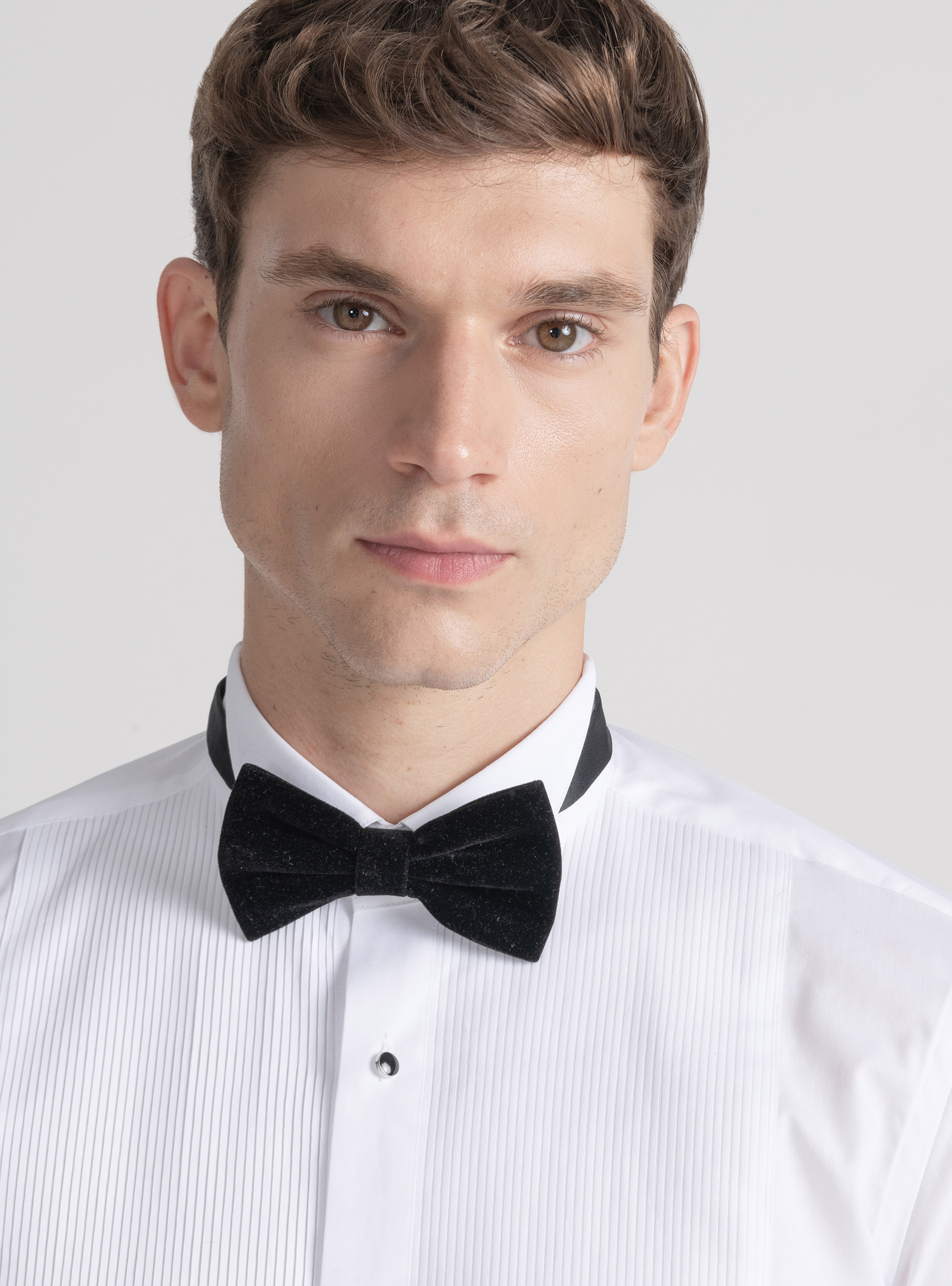 Camicia smoking collo diplomatico con plastron, BIANCO