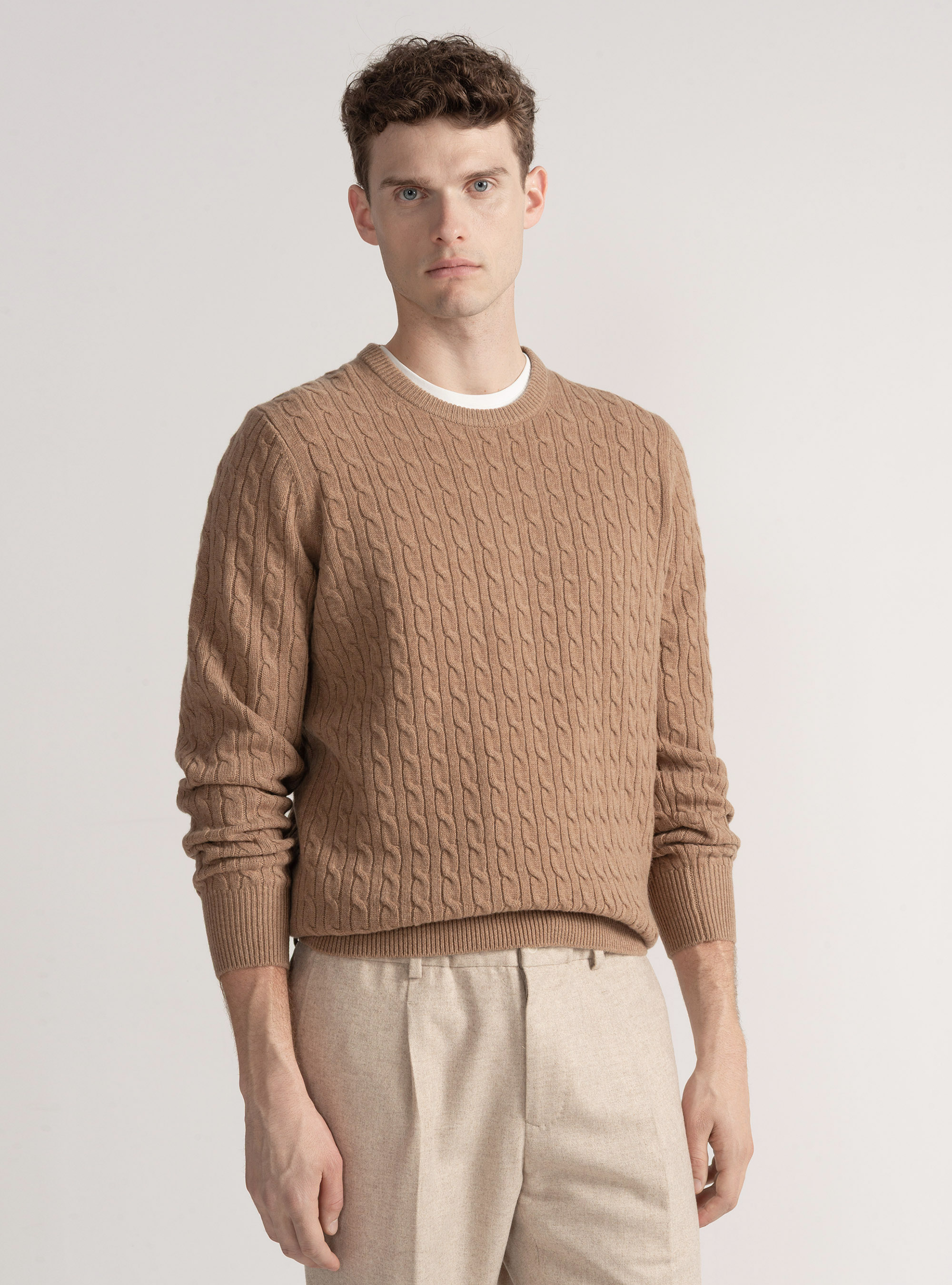 Maglia girocollo con treccia in lana e cashmere, CAMMELLO 0570C