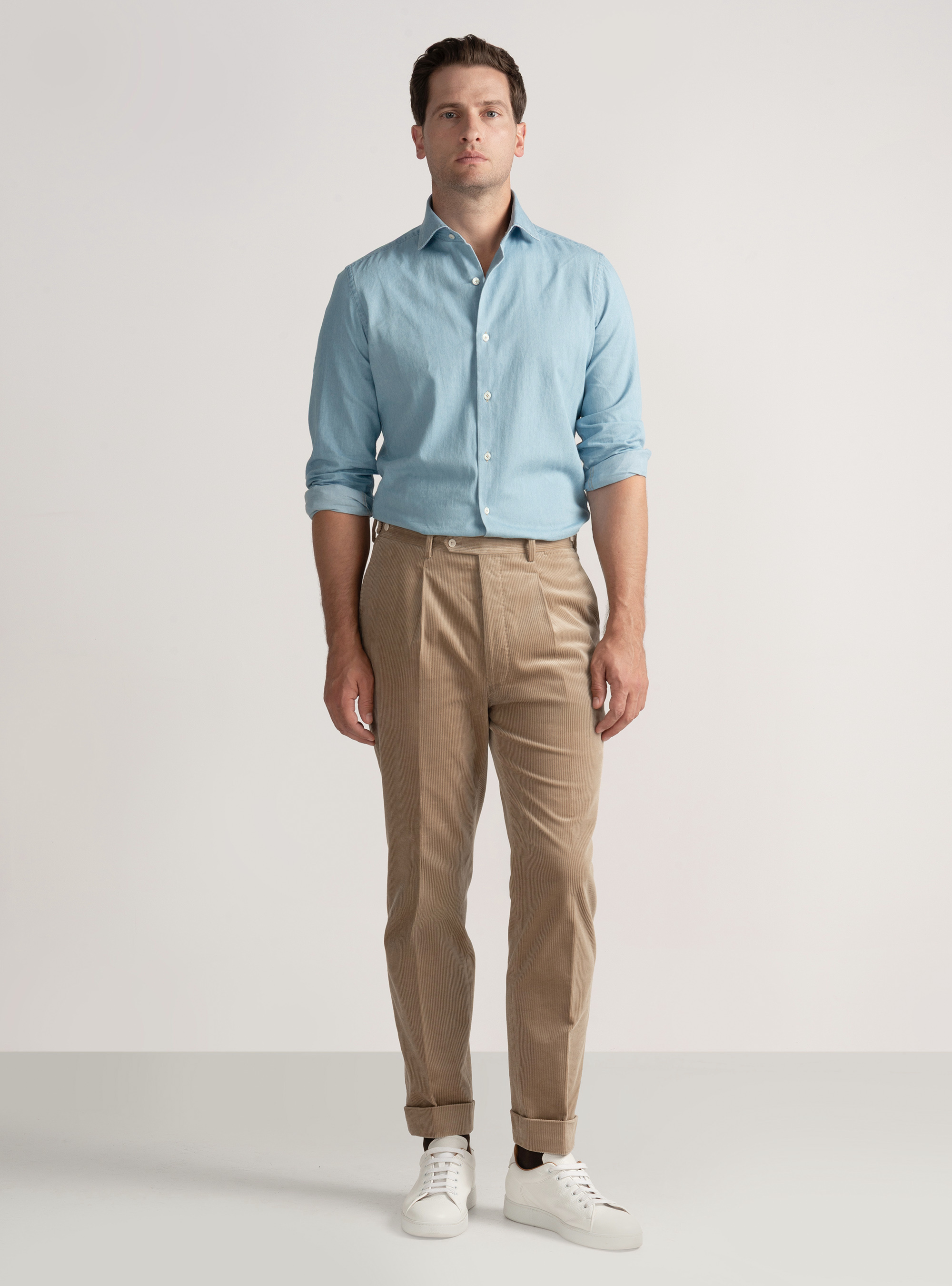 Pantal&oacute;n de pinzas de terciopelo el&aacute;stico Duca Visconti di Modrone, ARENA