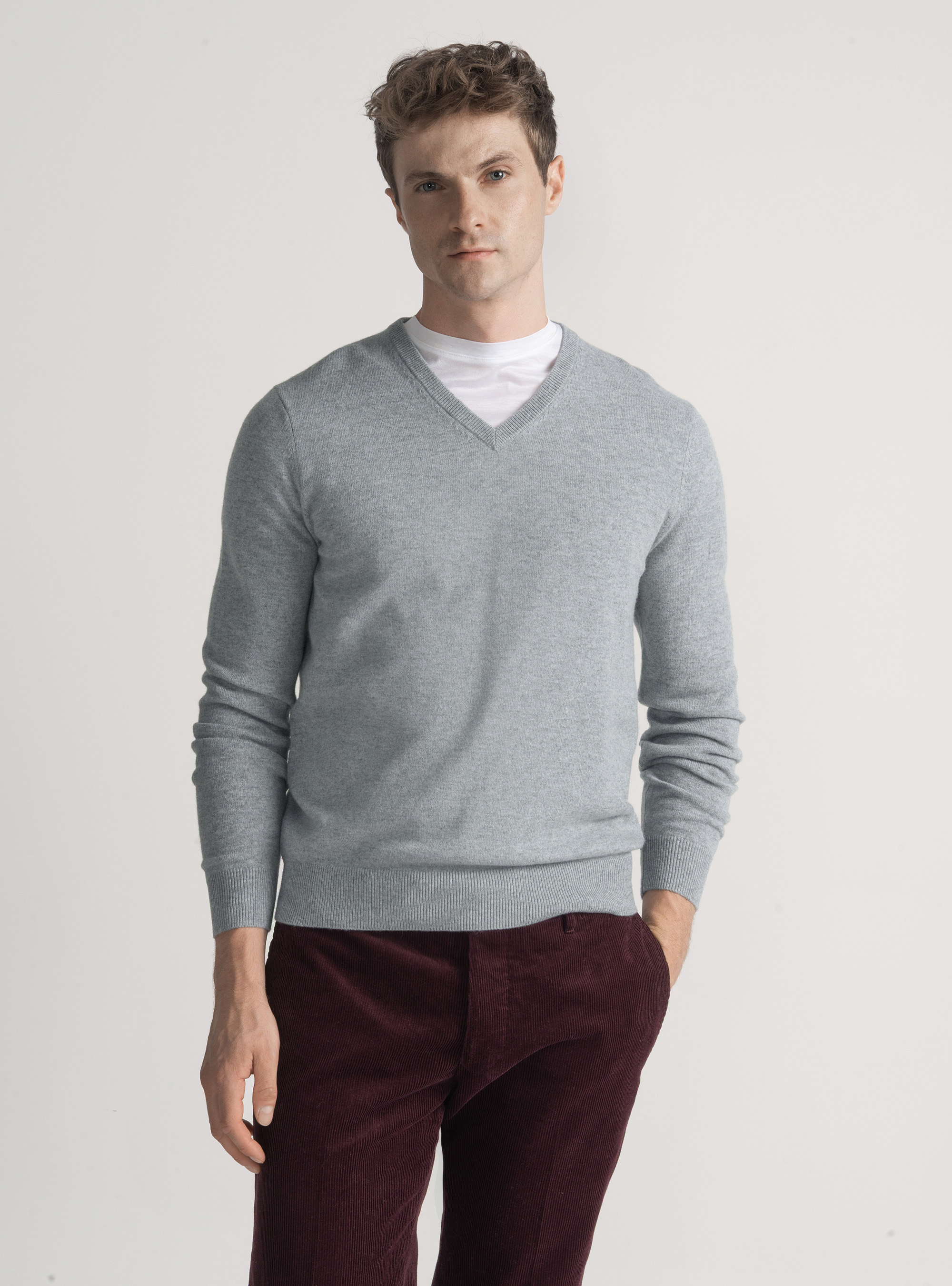 Merino wool V-neck sweater, GRIGIO MELANGE 0151C