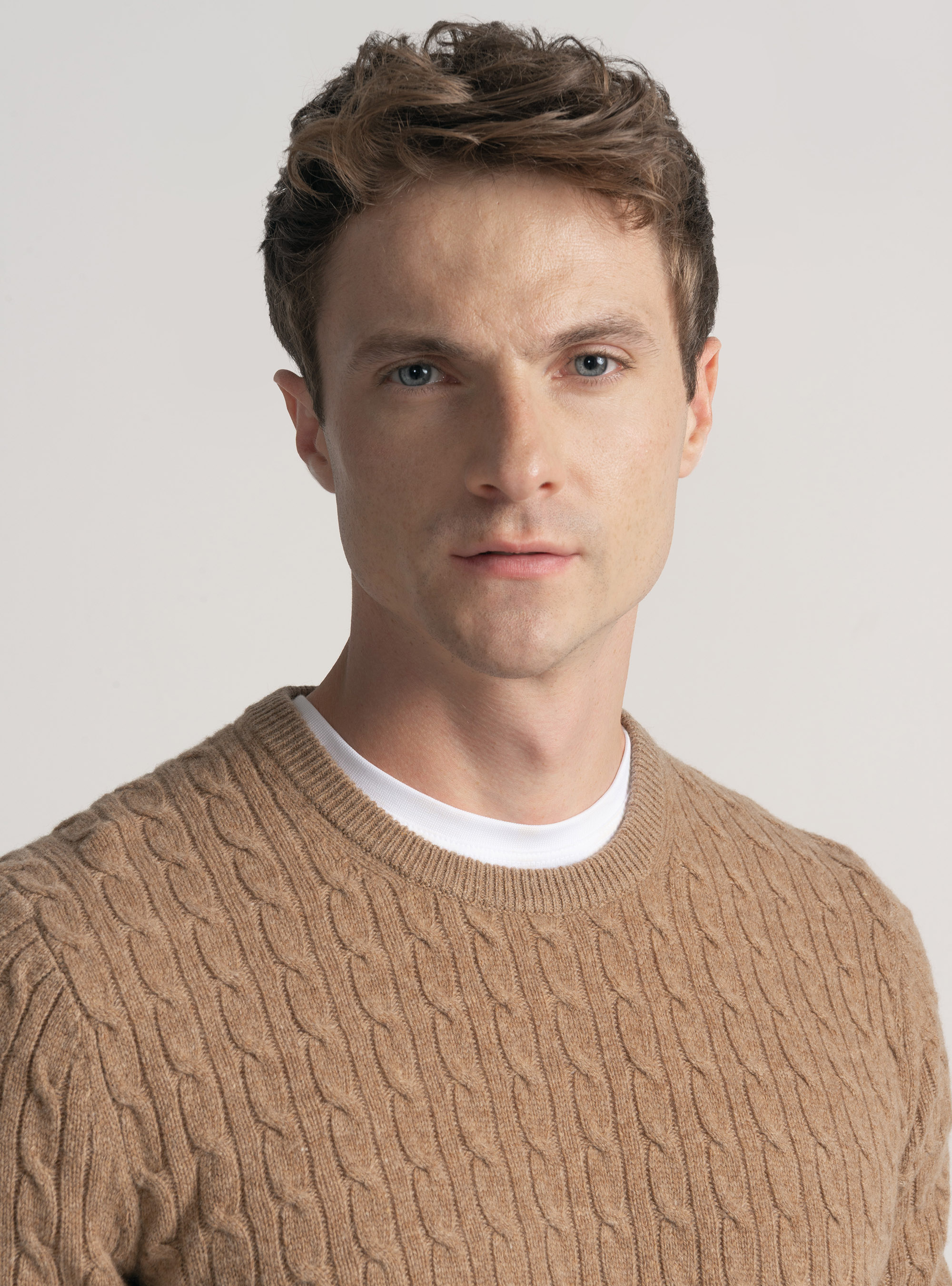 Maglia girocollo con treccia in lana e cashmere, CAMMELLO 0570C