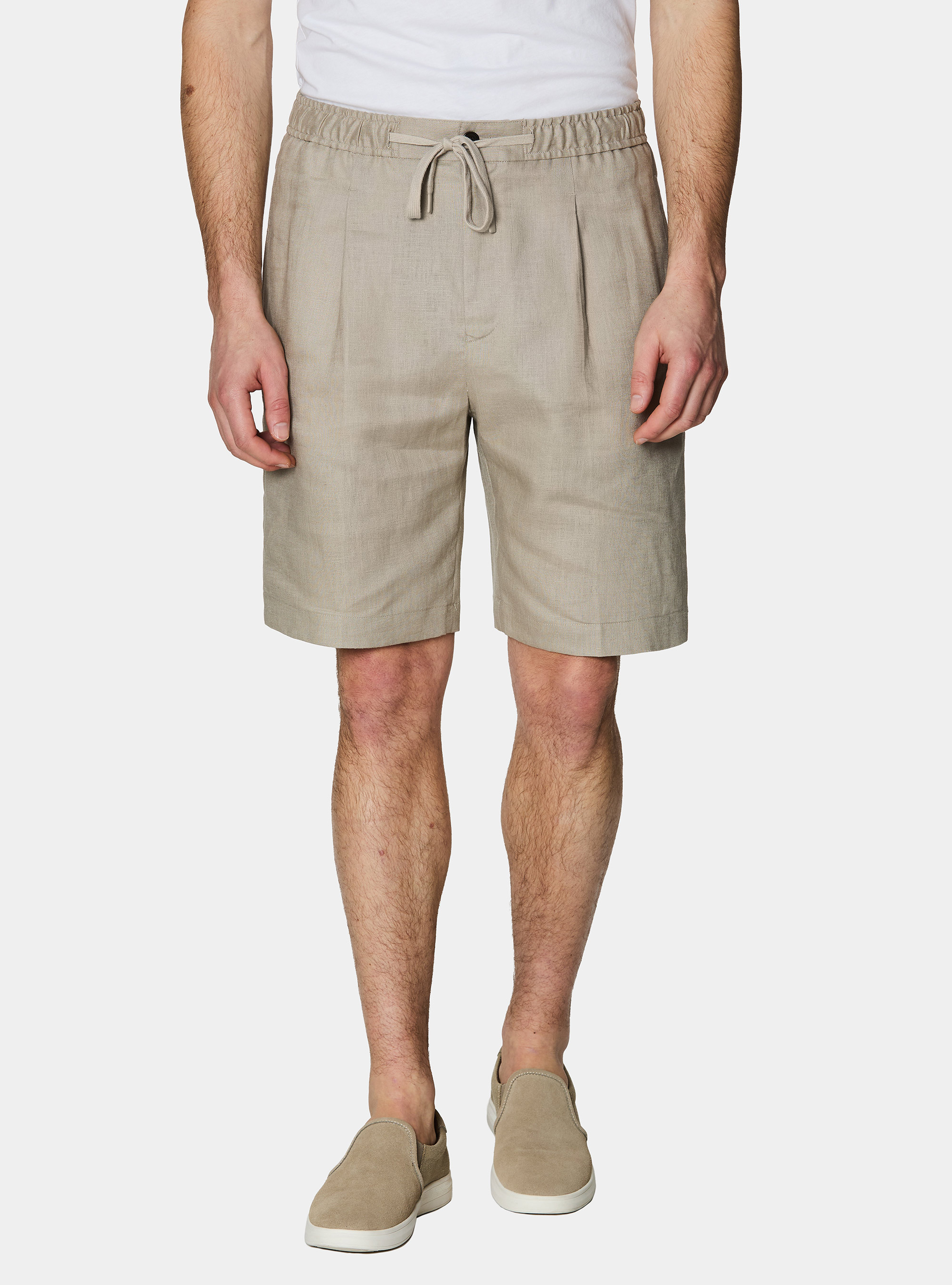 Linen Bermuda shorts with drawstring, SAND