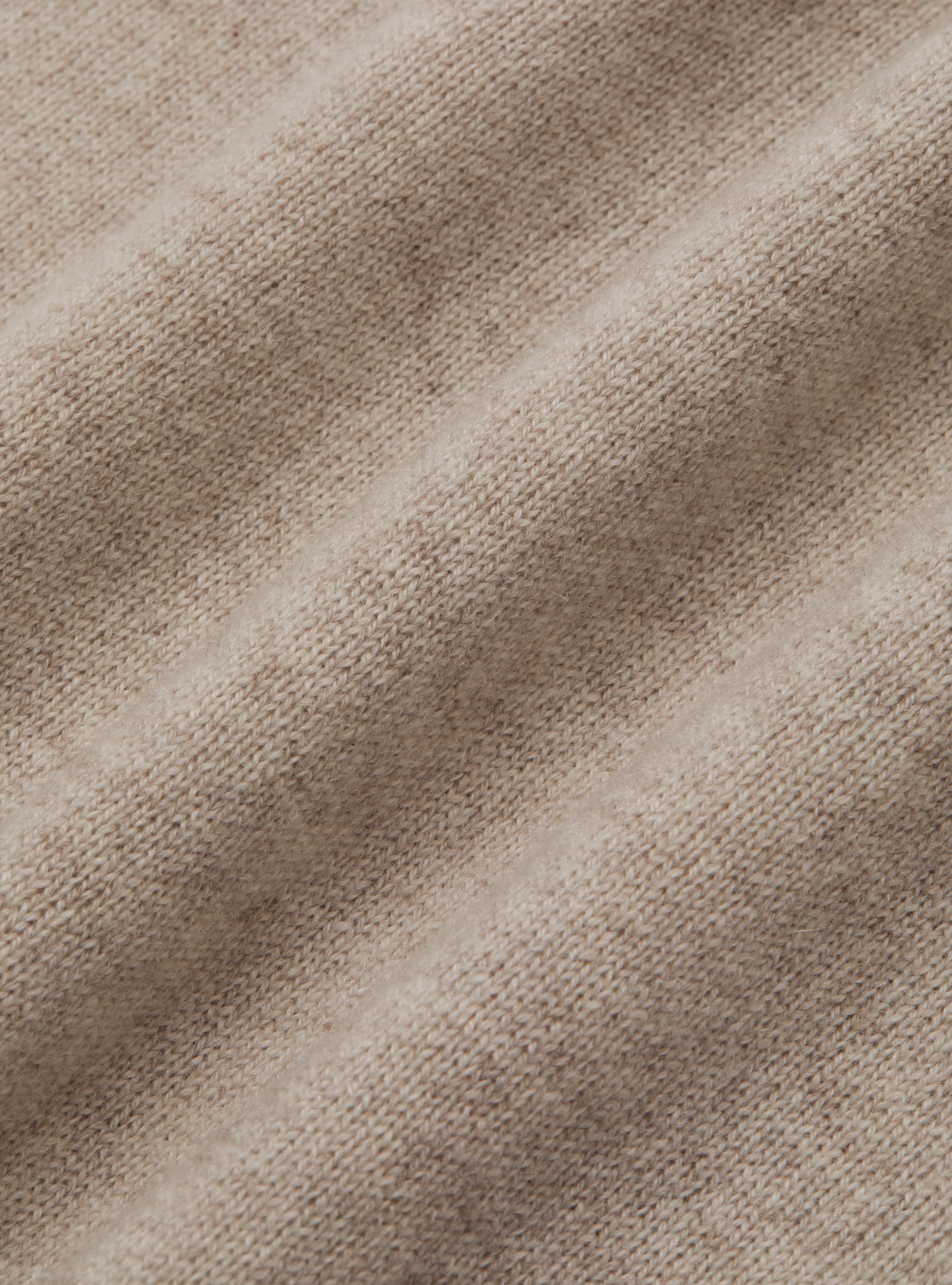 Cashmere turtleneck, ECRU