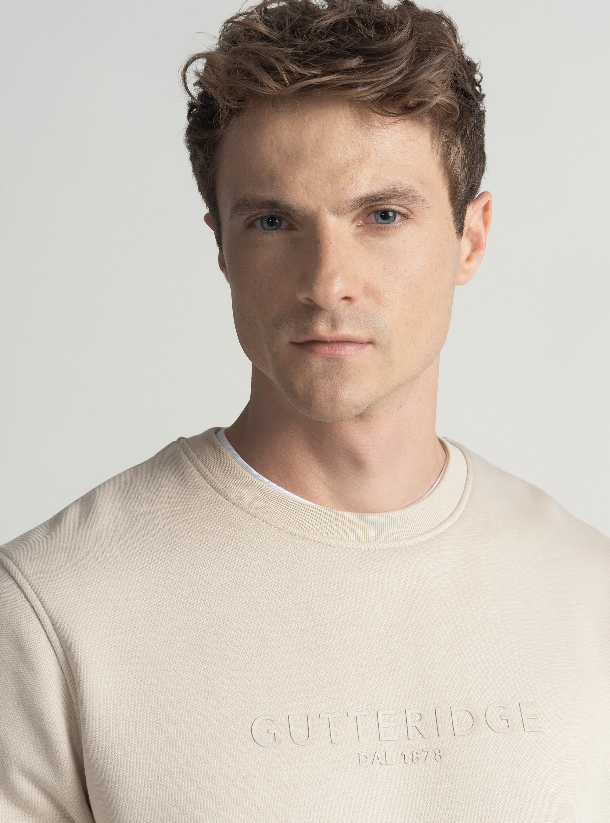 Sweatshirt &agrave; col rond avec logo, &Atilde; CRU