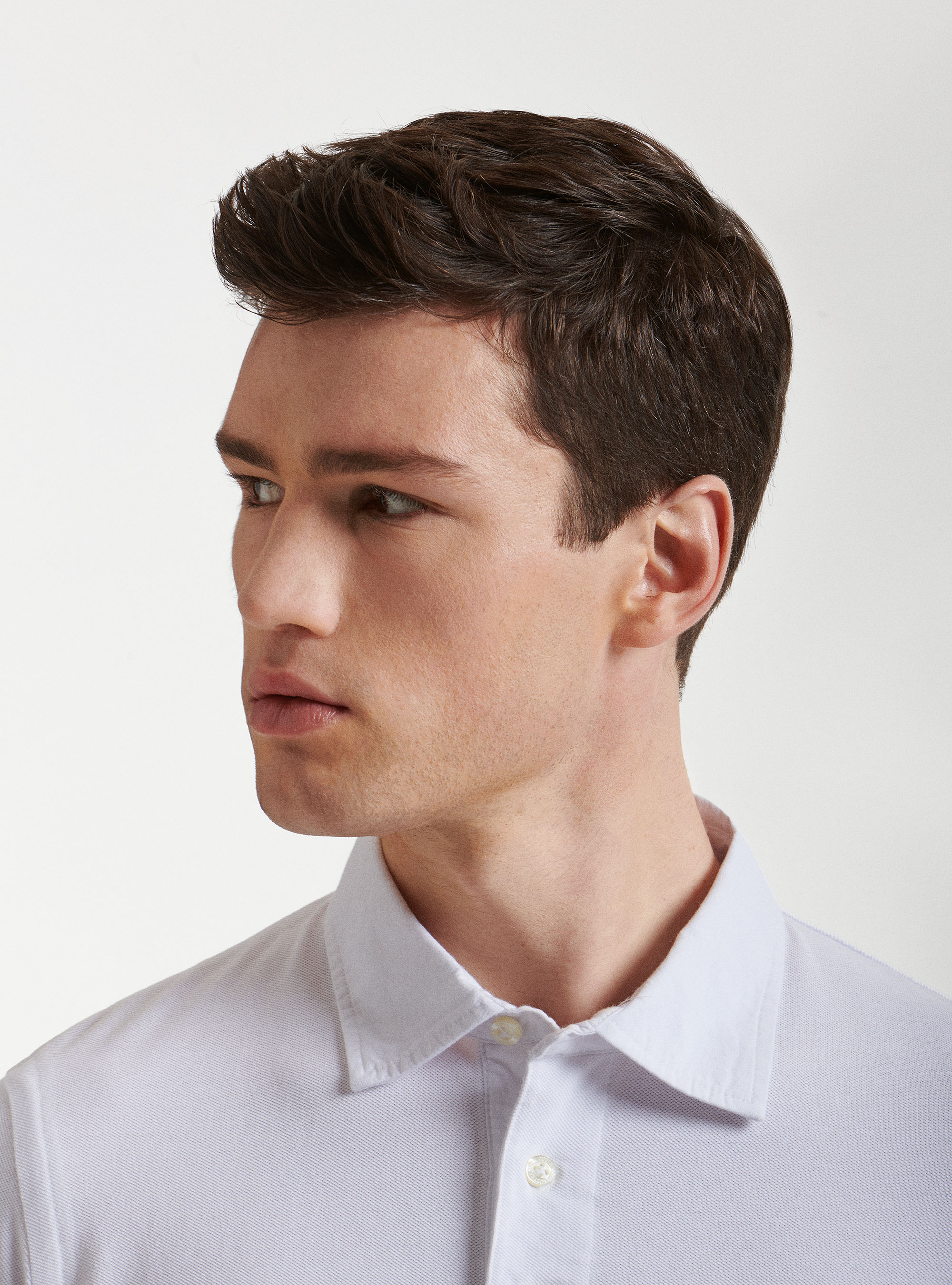 Polo in piquet con collo camicia, BIANCO