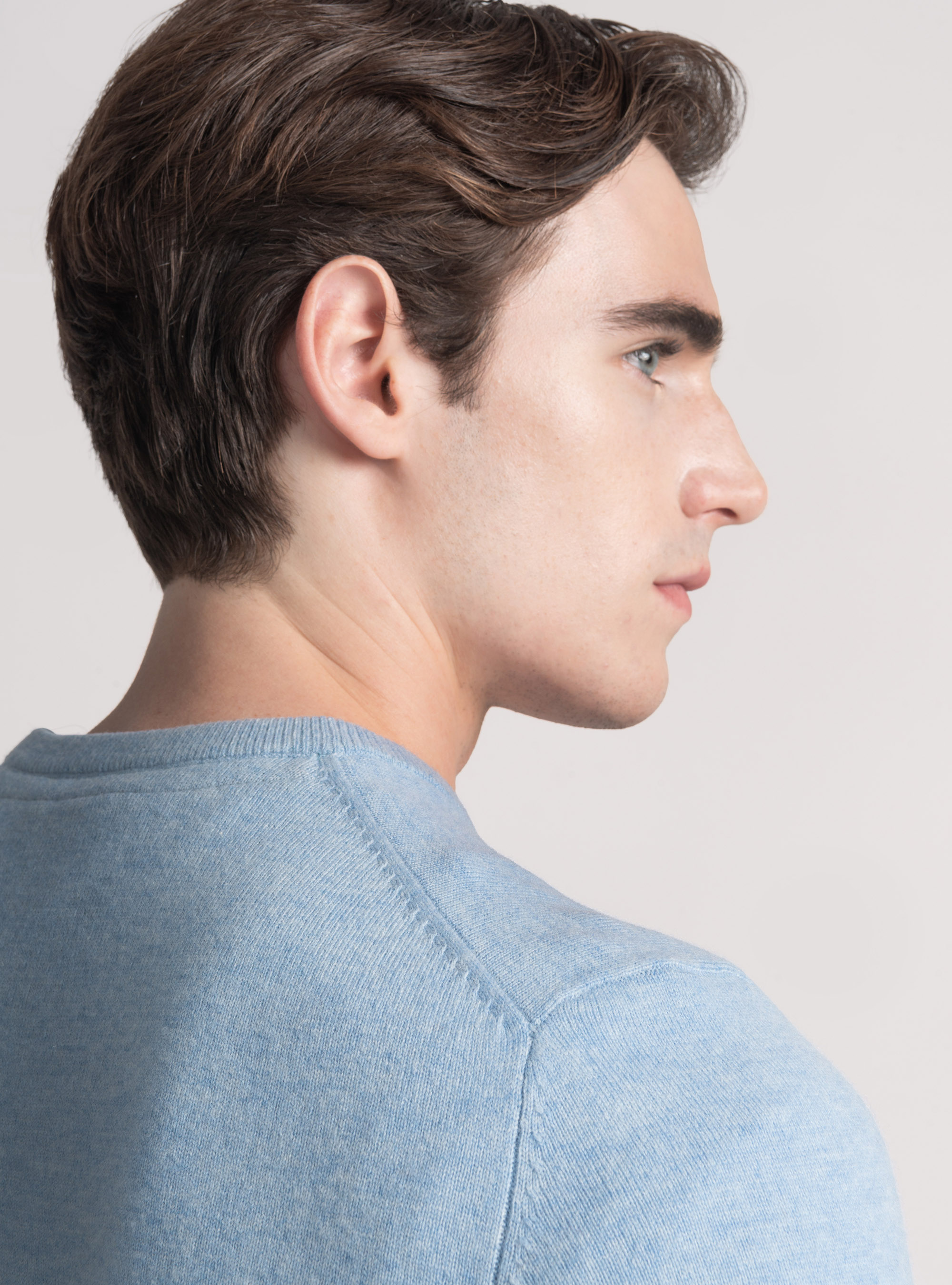 Lambswool and cashmere crew-neck sweater, AZZURRO POLVERE 0283C