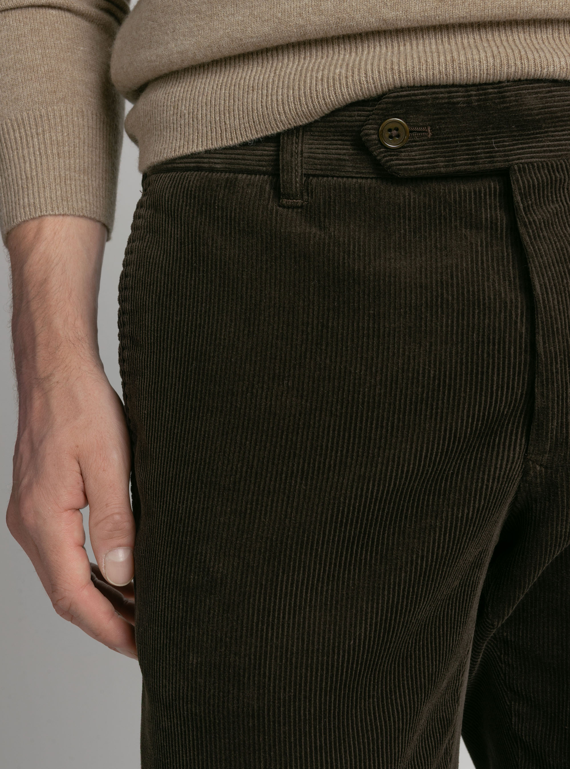 Pantalones de terciopelo, MARRON