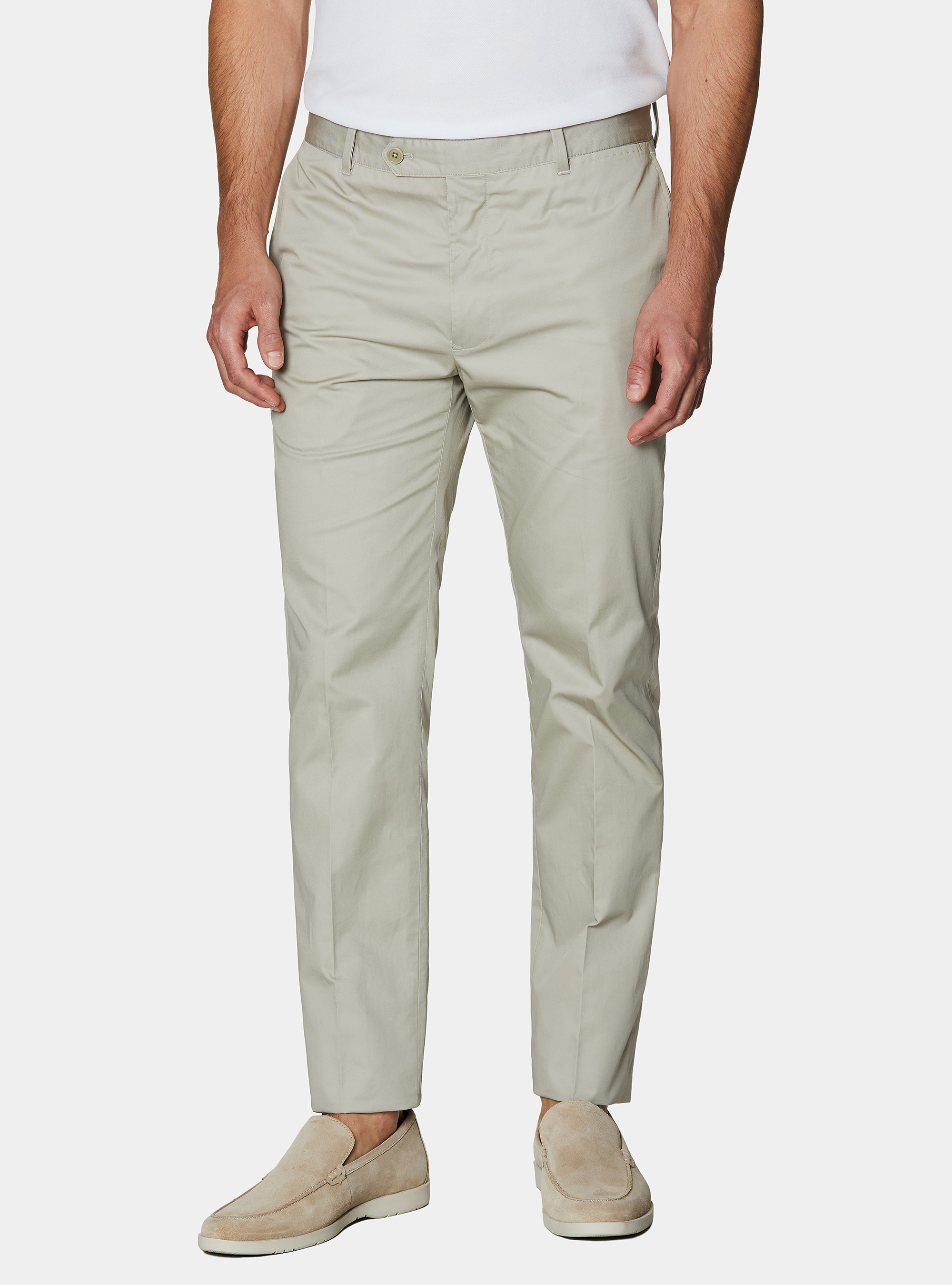 Pantalon chino slim en serg&eacute; l&eacute;ger, &Atilde; CRU