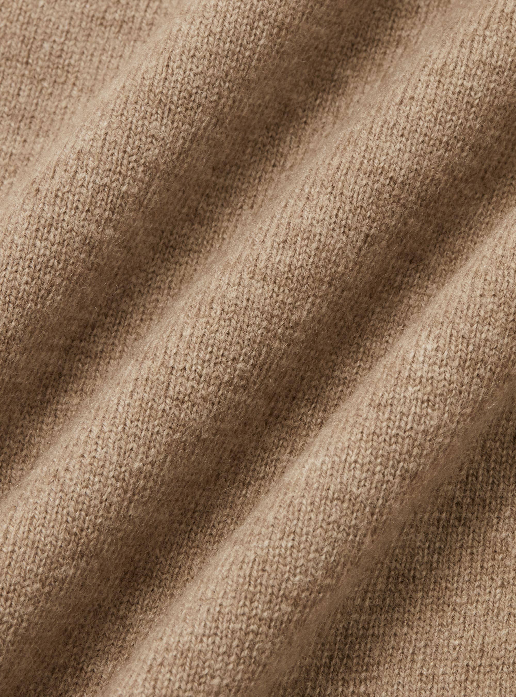 Merino wool V-neck sweater, CAMMELLO 0570C