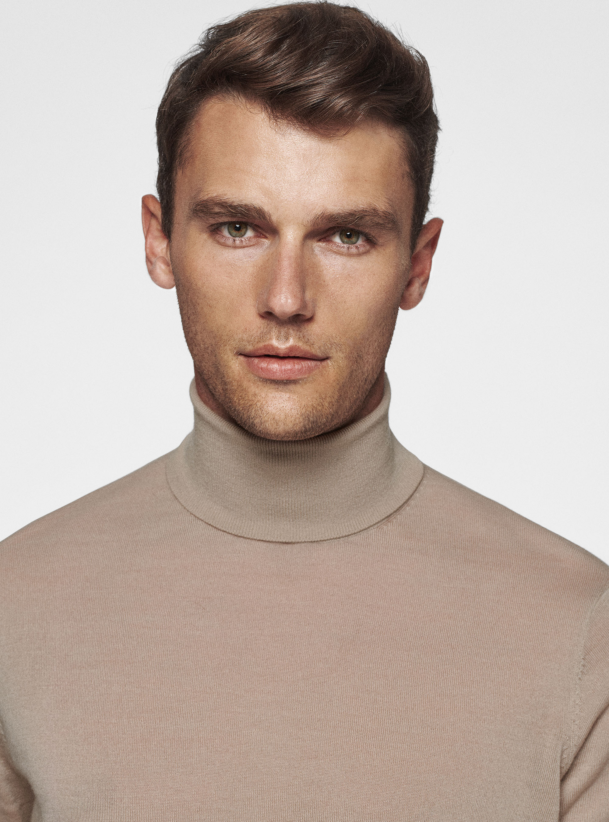 Turtleneck in pure extra-fine merino wool, SAND