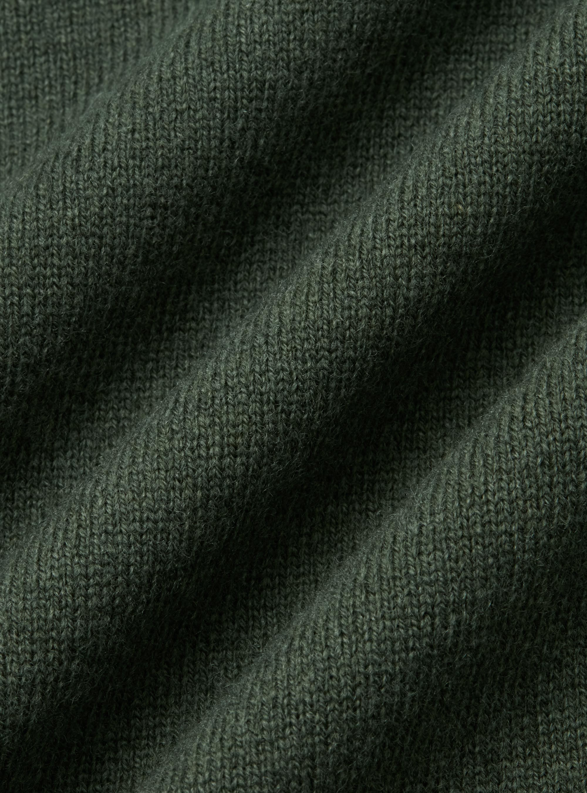 Maglia scollo a V in lana merino, MILITARE 0609C