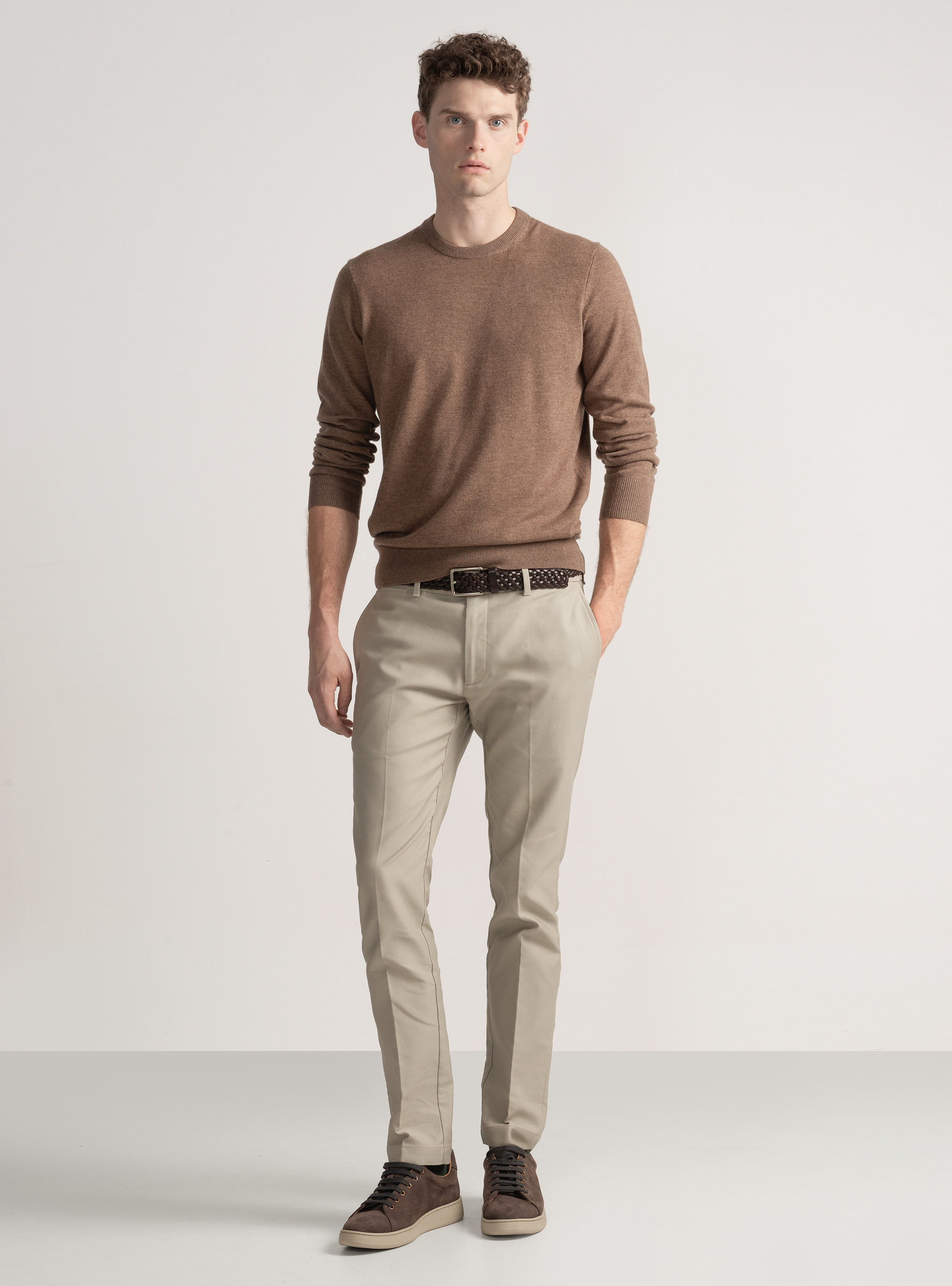 Maglia girocollo in misto lana, FANGO