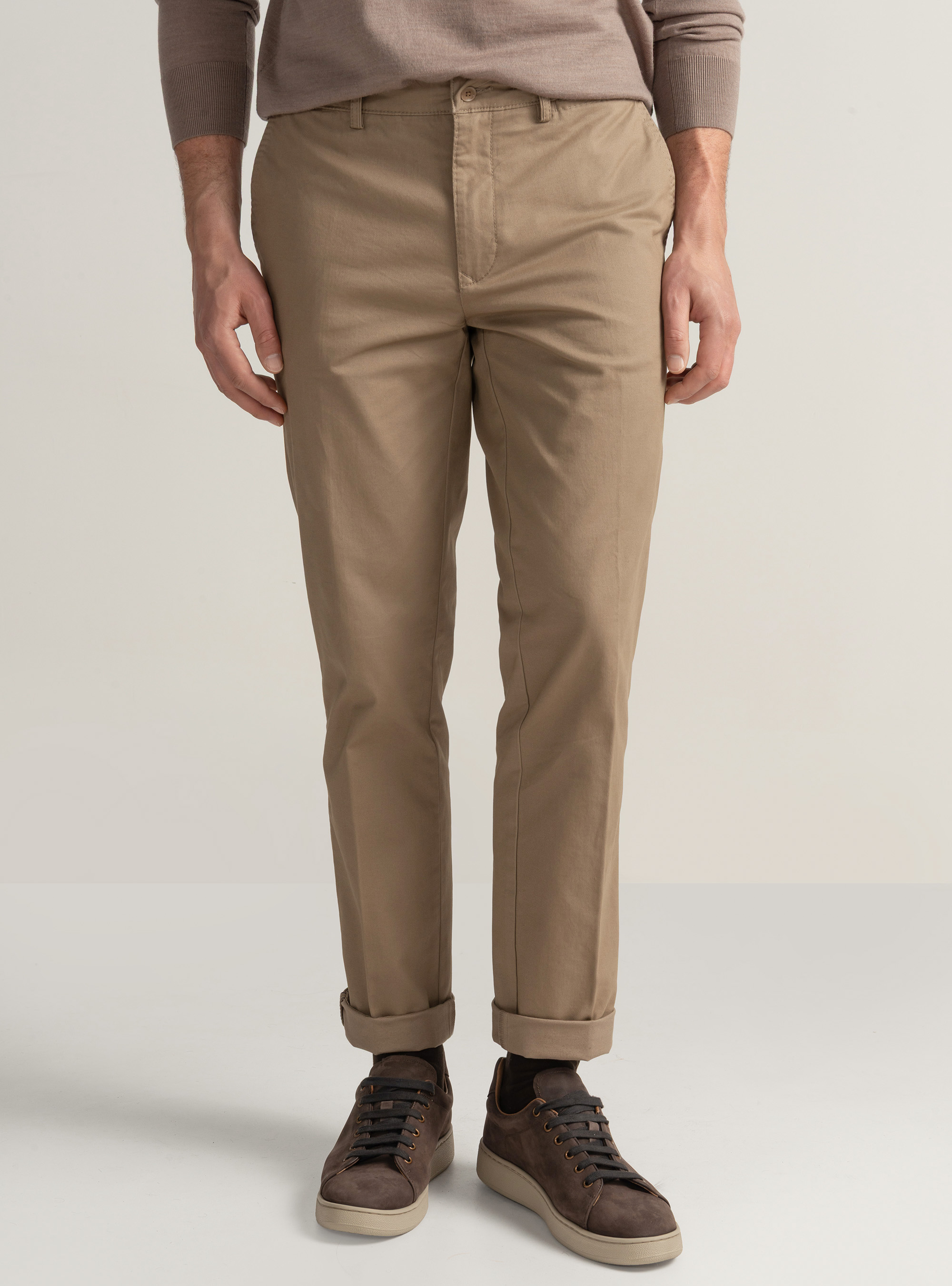 Stretch-Twill Chino-Hose in schmaler Passform, FANGO 0569C