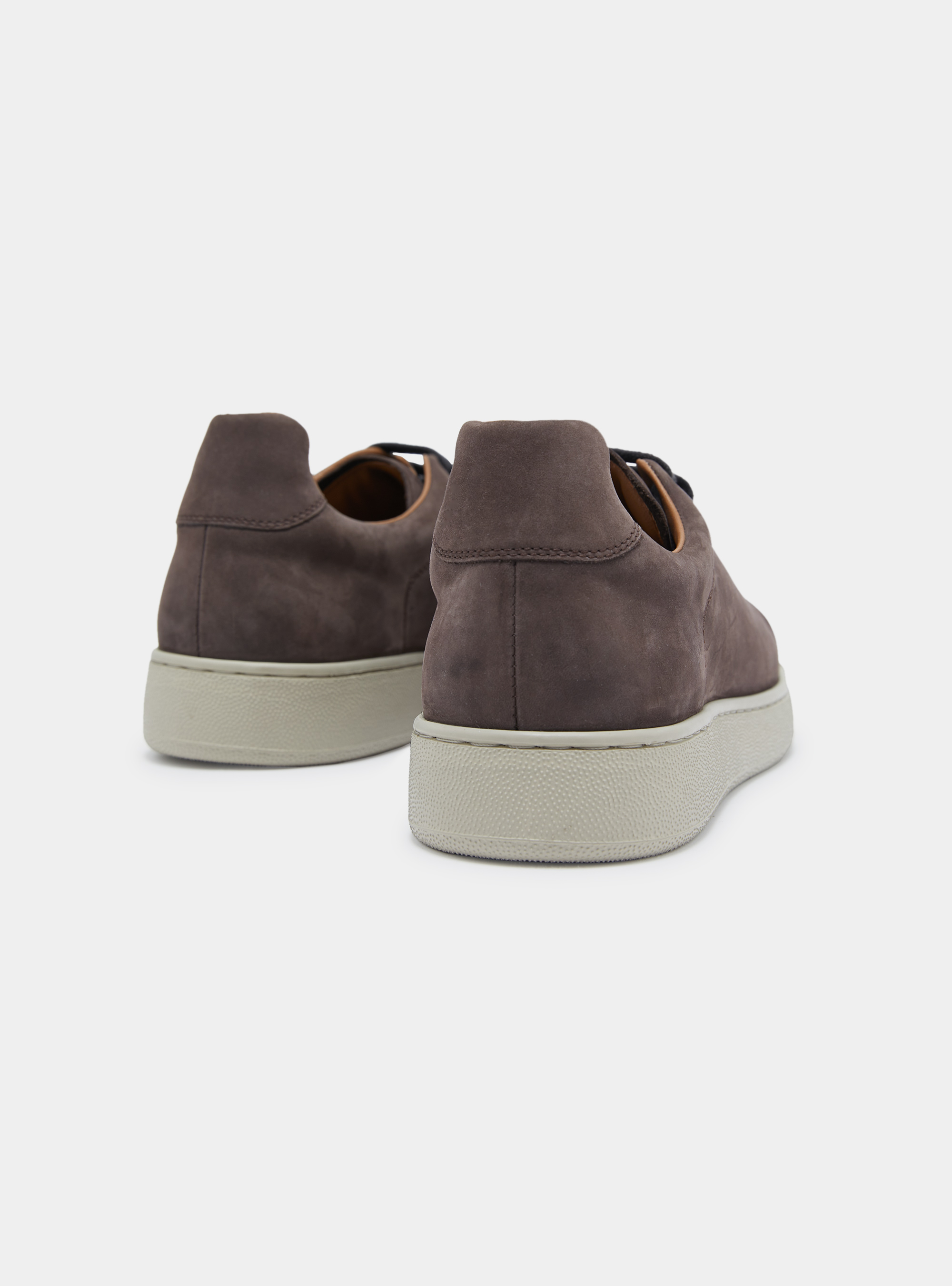 Baskets en nubuck, MARRON
