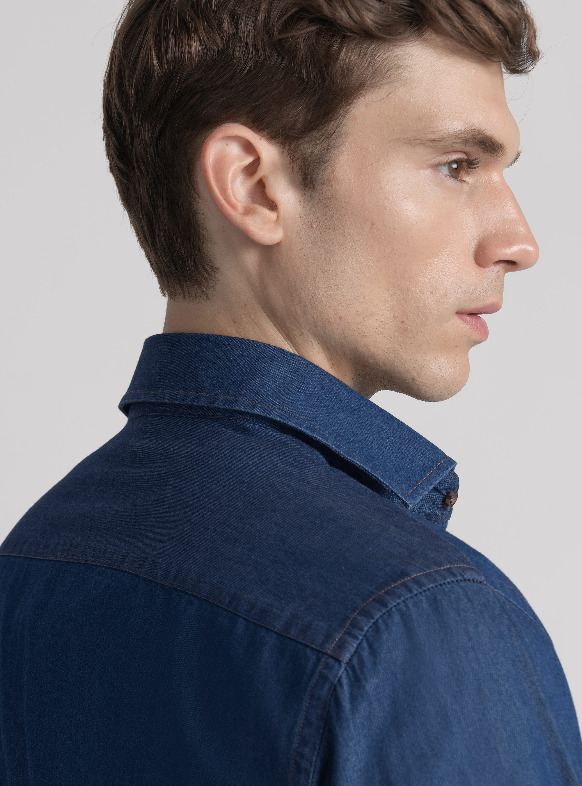 Camicia in cotone chambray, BLU NAVY