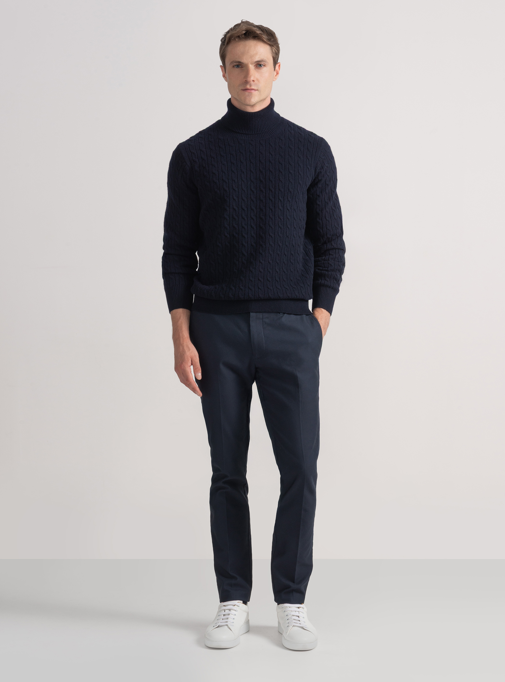 Turtleneck sweater with cashmere wool braid, NAVY BLUE