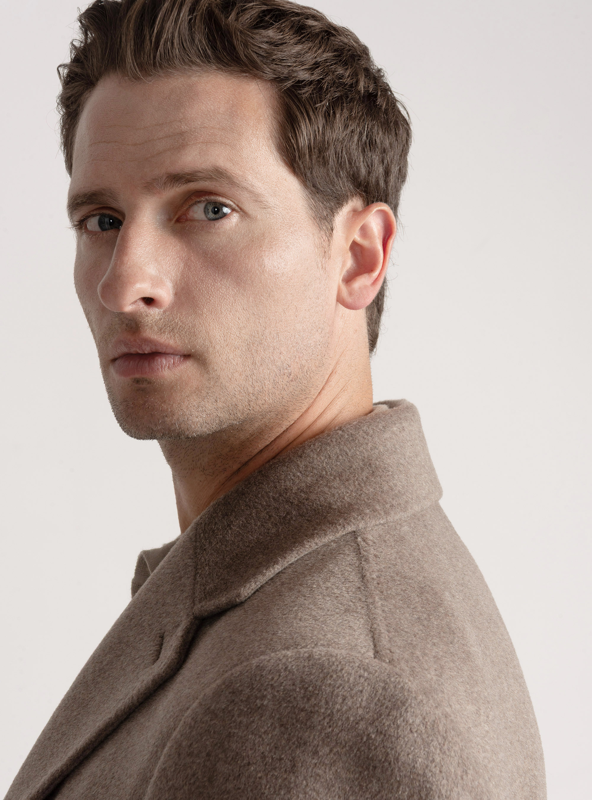 Wool and cashmere coat, MUD