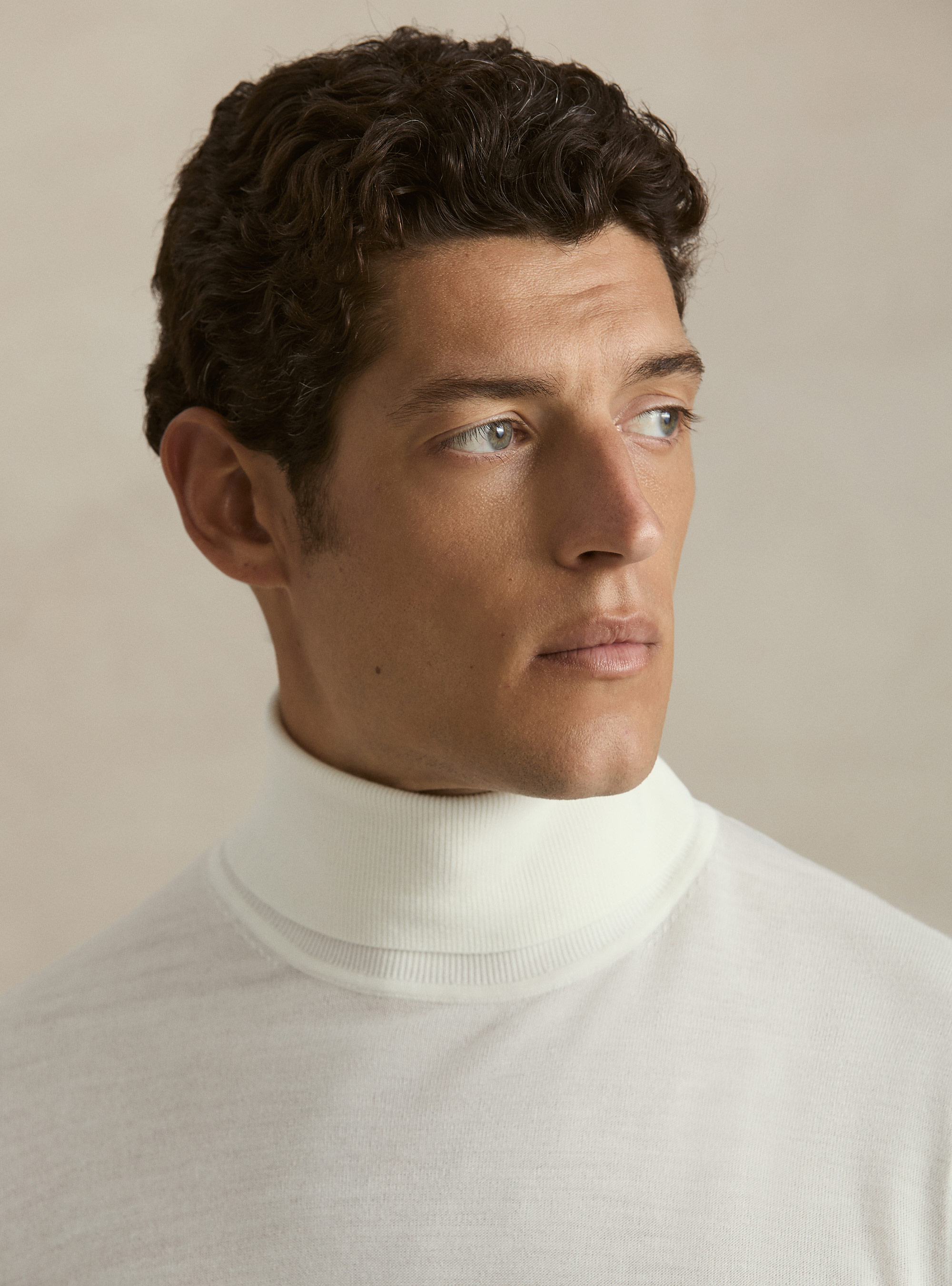 Pure extrafine merino wool turtleneck, WHITE