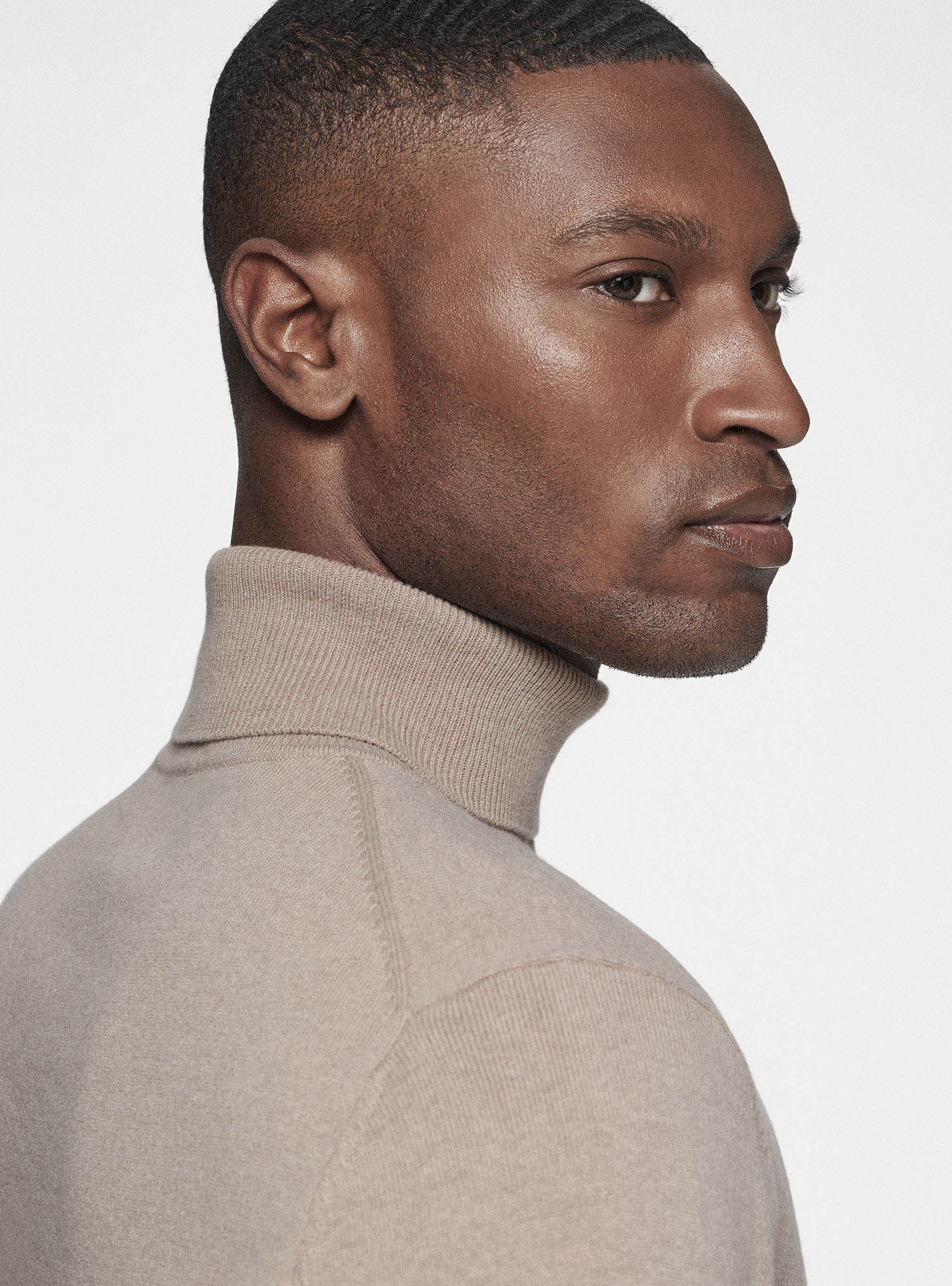 Cashmere turtleneck, ECRU