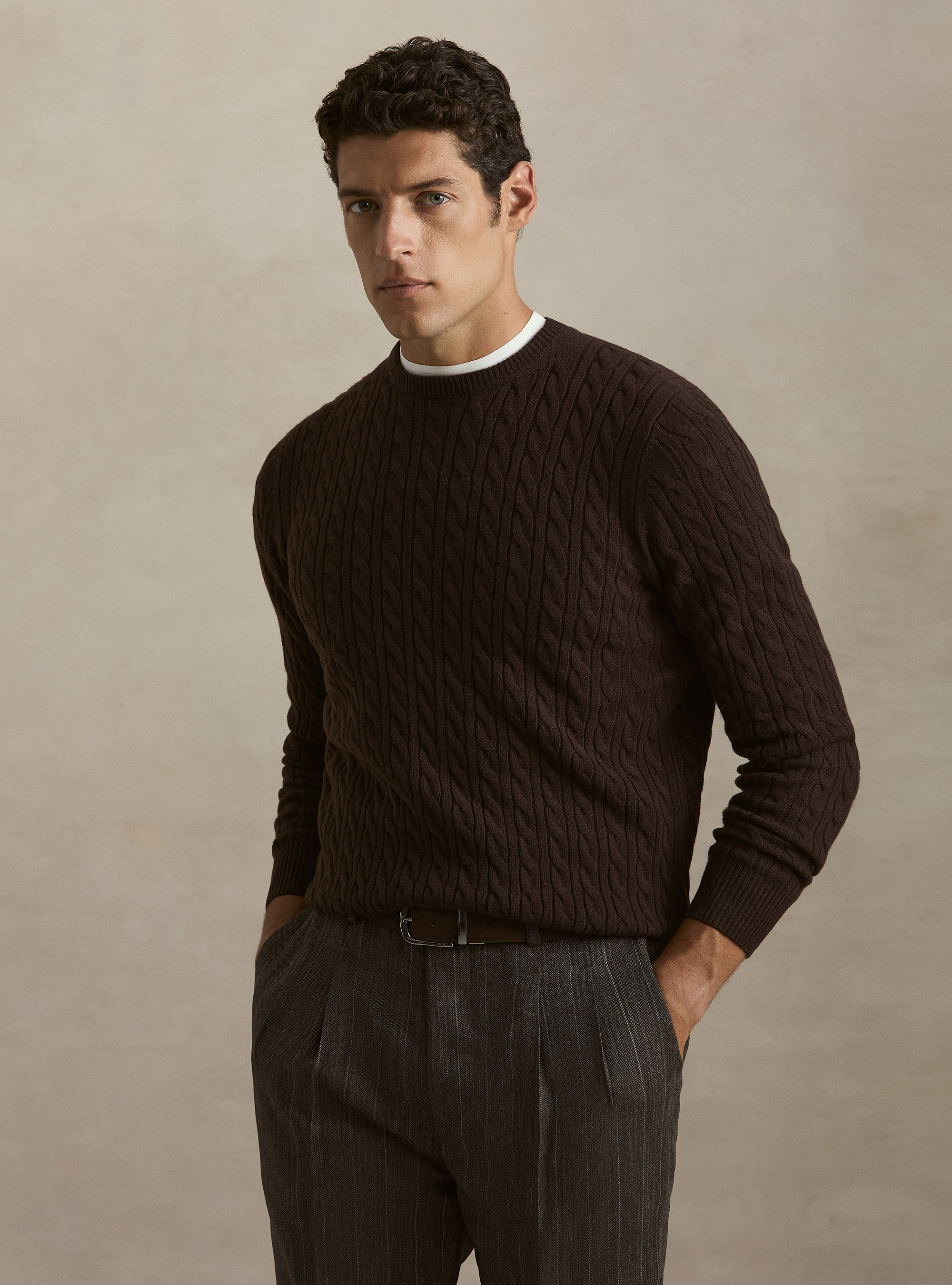 Girocollo in maglia con treccia in lana cashmere, MARRONE